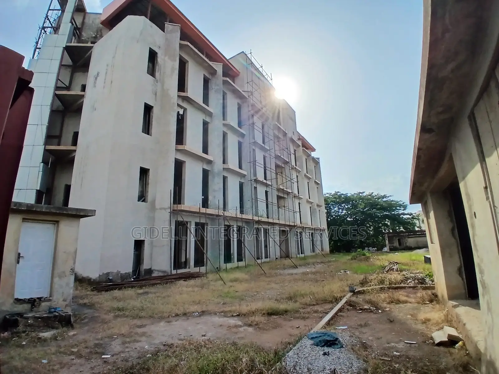 7 Floors Office Complex in a Prime Location