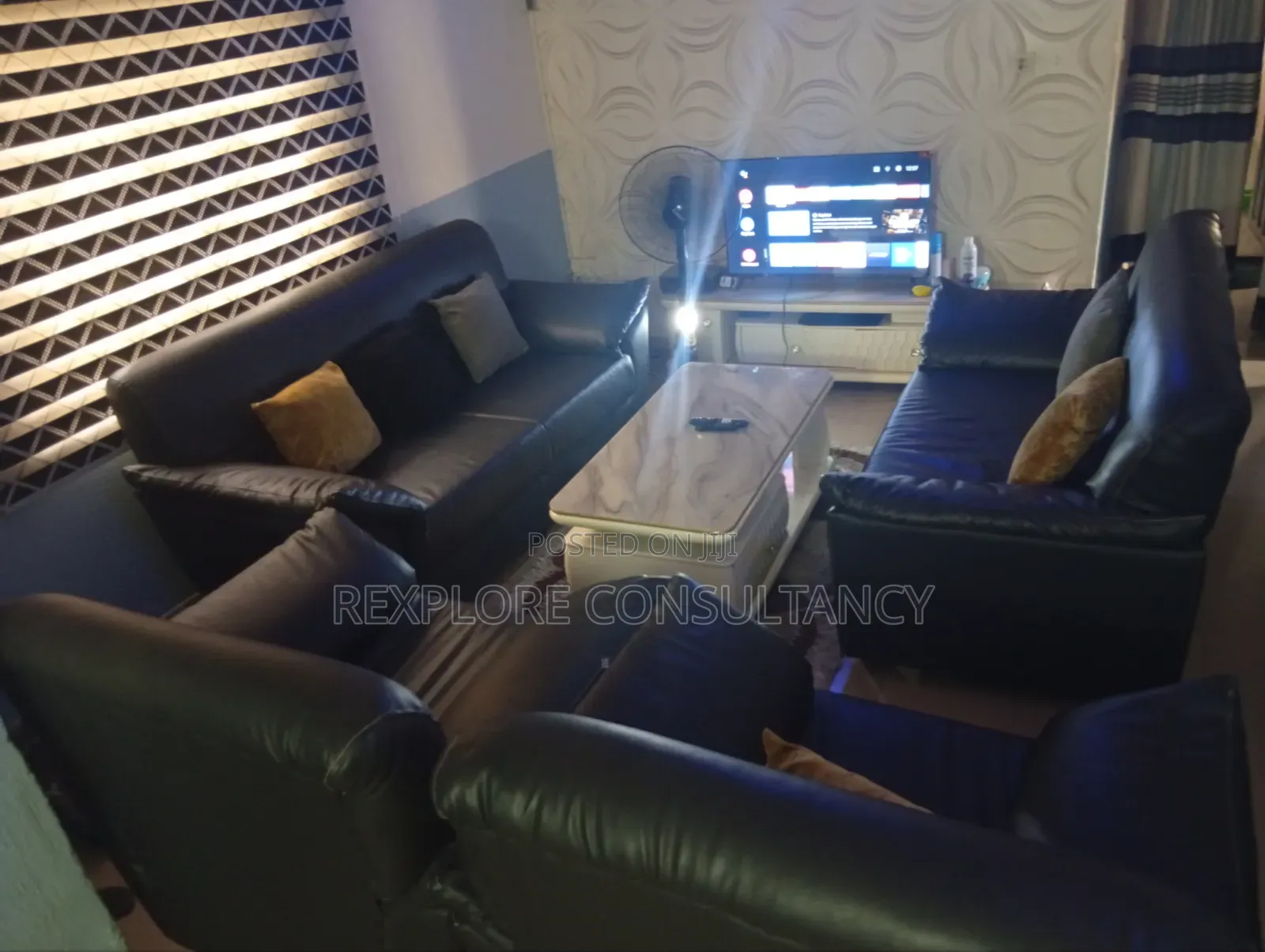 Quality 7 Seater Luxury Solid Leather Sofa(3,2,1,1)