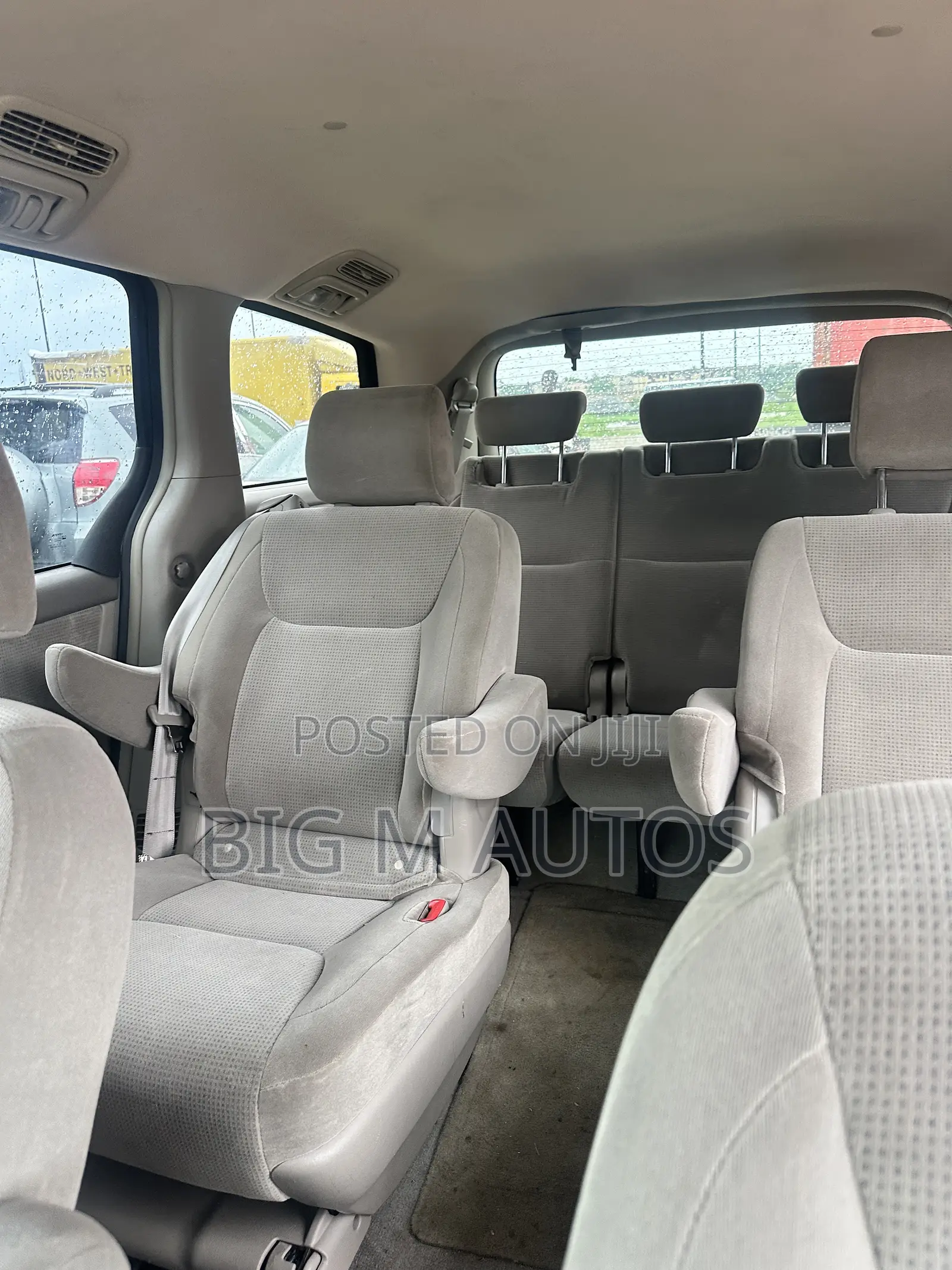 Toyota Sienna LE AWD 2005 Gold