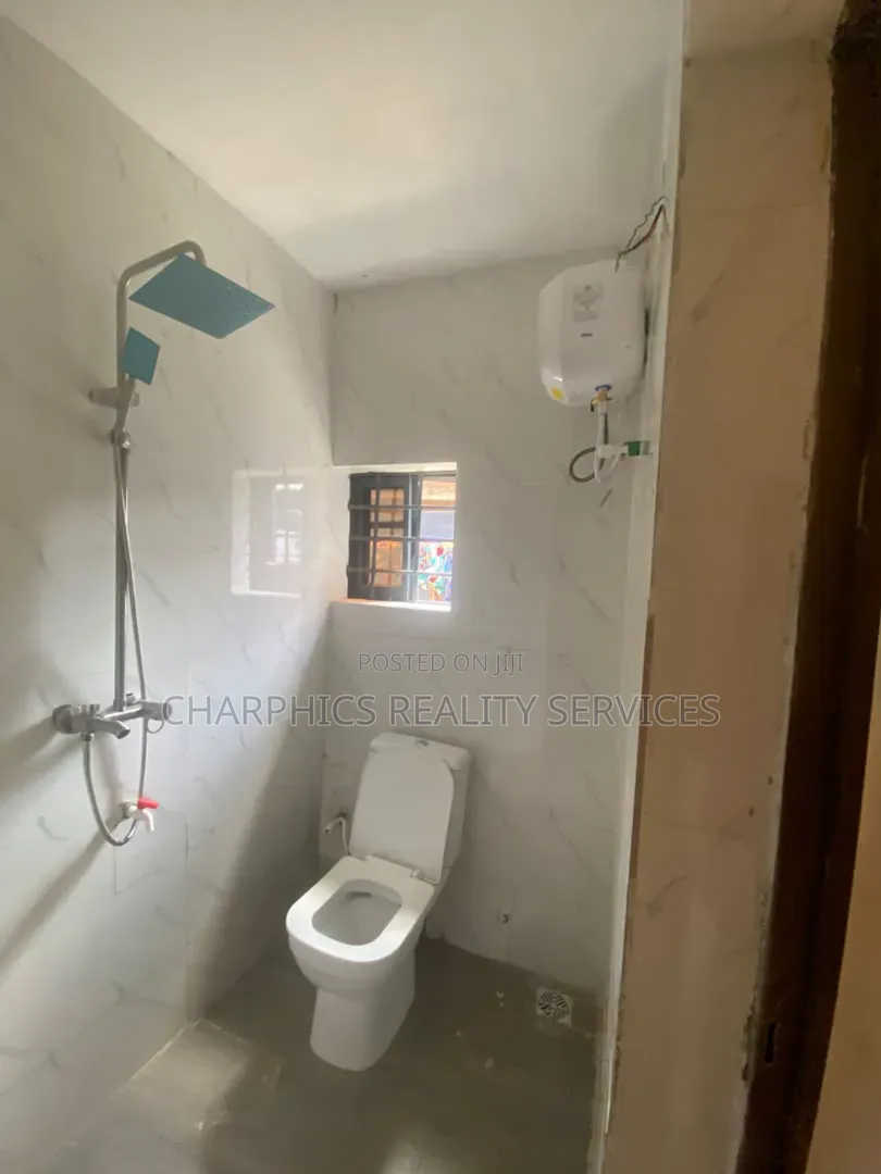 3bdrm Apartment in Mende for rent