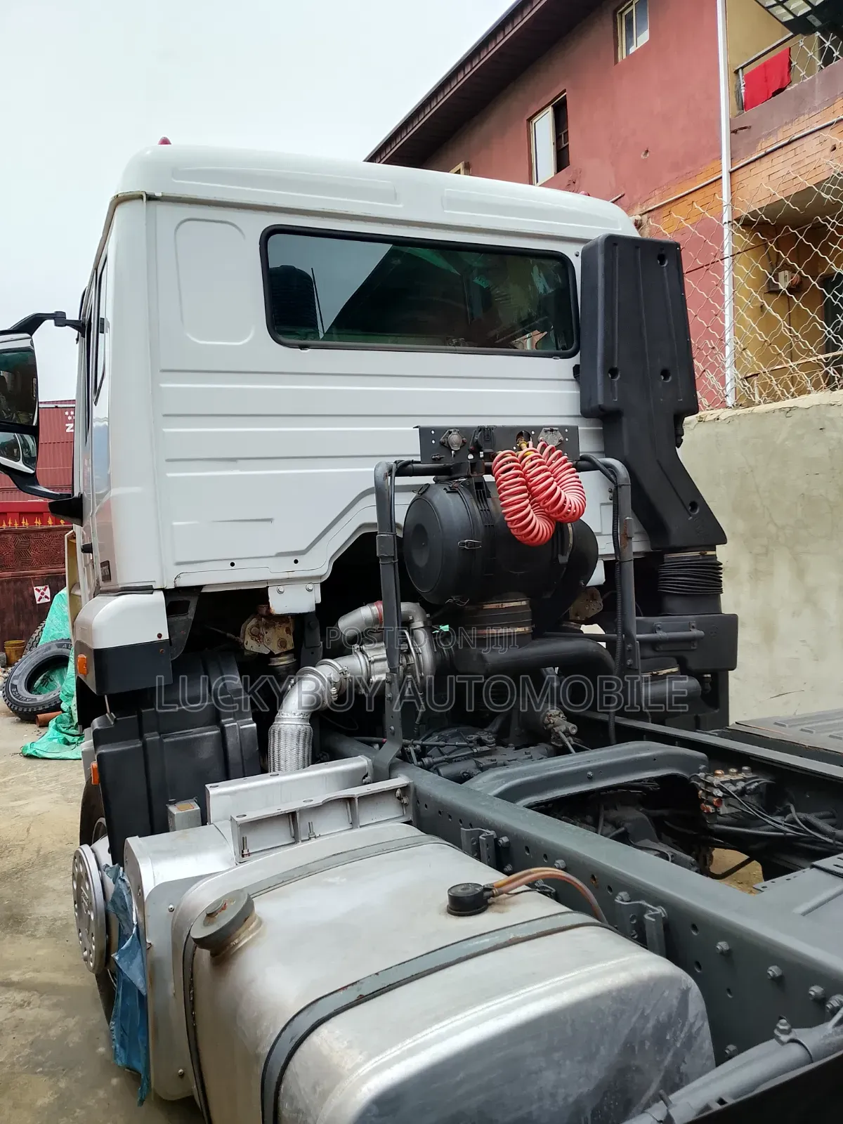 Howo Trailer Head 2019 Very Neat