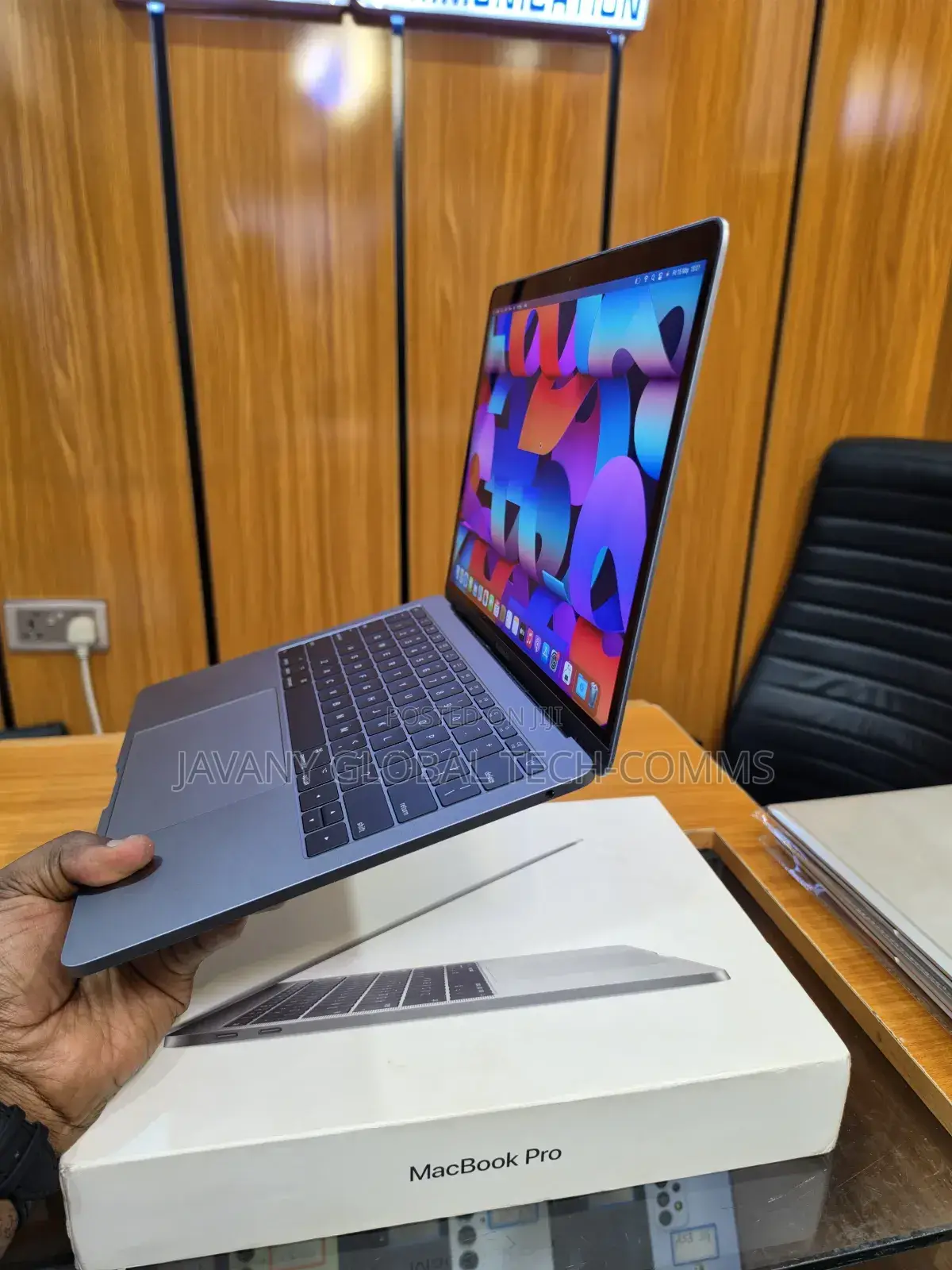 Laptop Apple MacBook Pro 2017 8GB Intel Core i5 SSD 256GB