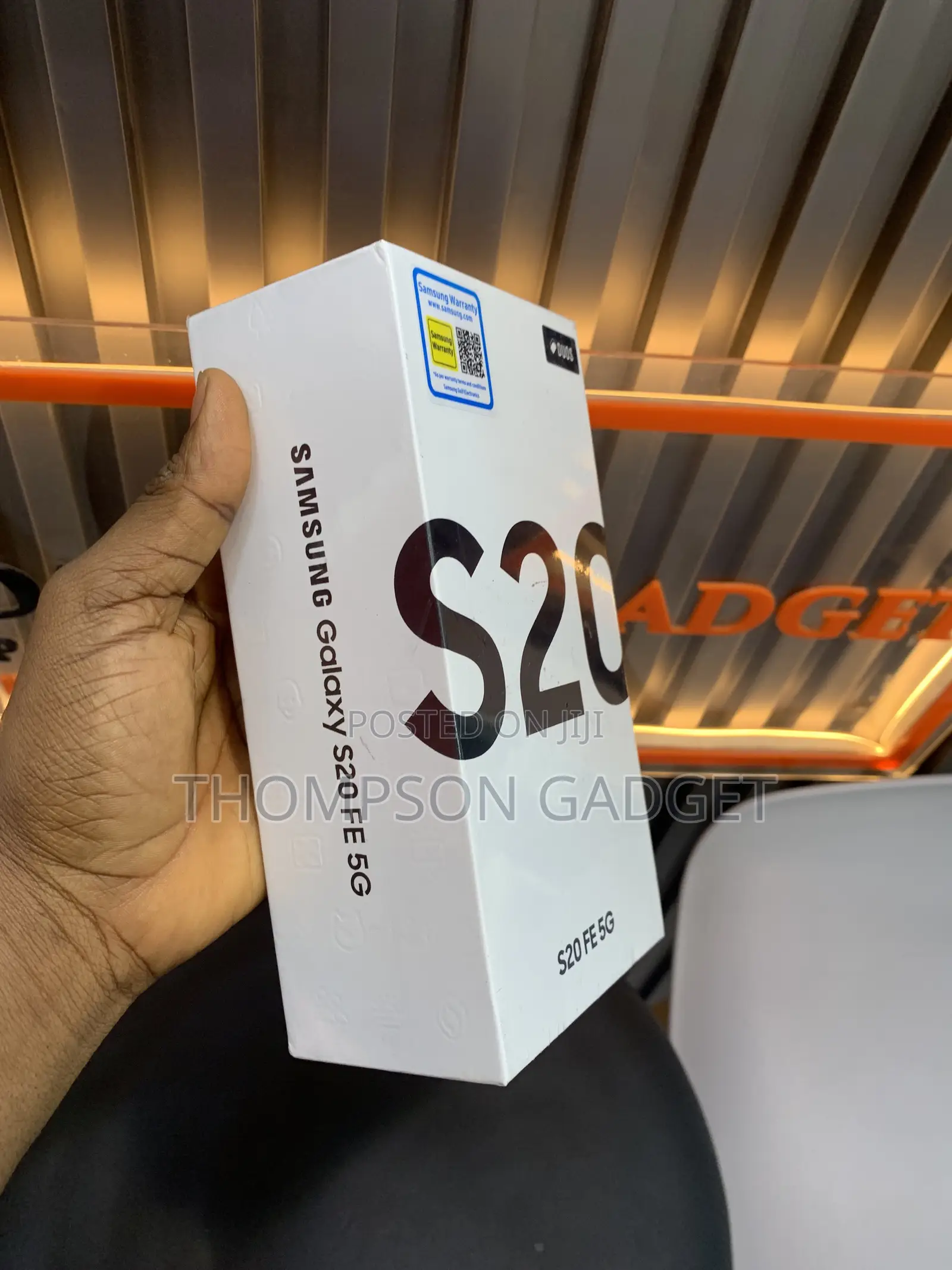 New Samsung Galaxy S20 FE 5G 128 GB