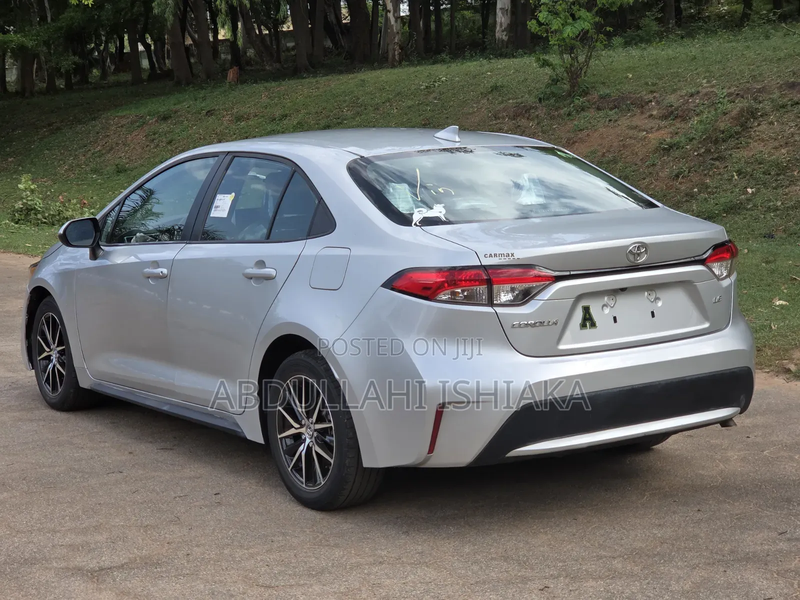 Toyota Corolla LE 2020 Silver