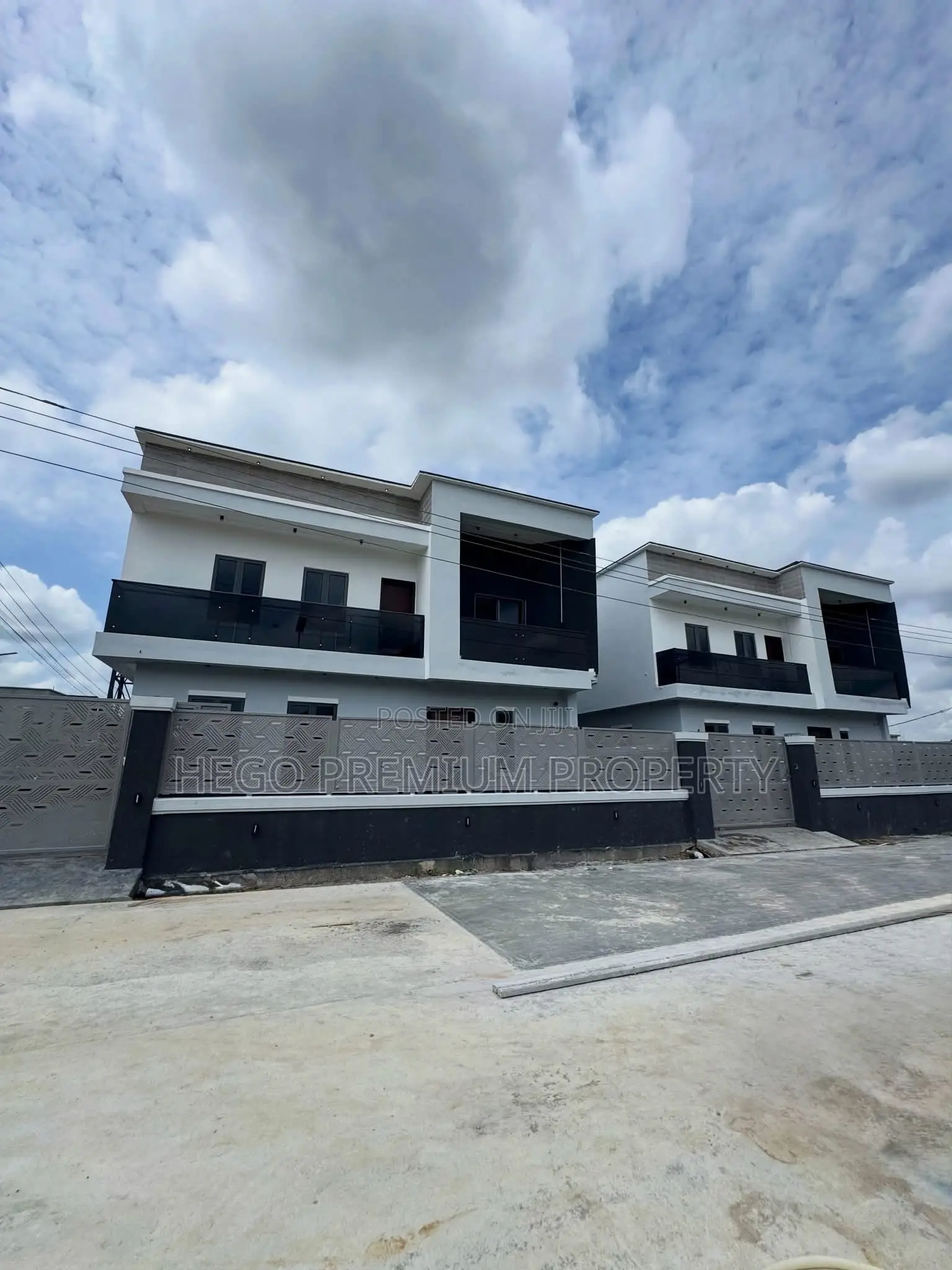 4bdrm Duplex in Shell Cooperative, Eneka for sale