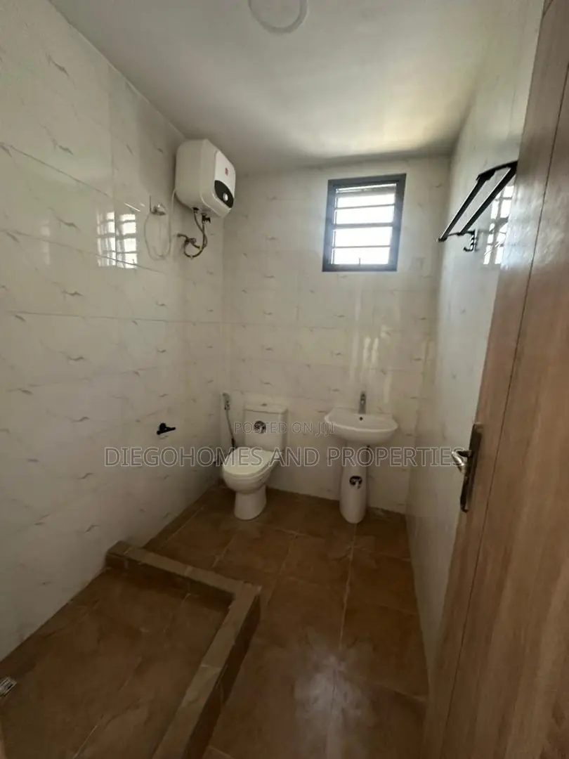 4bdrm Duplex in Ikate-Elegushi for rent