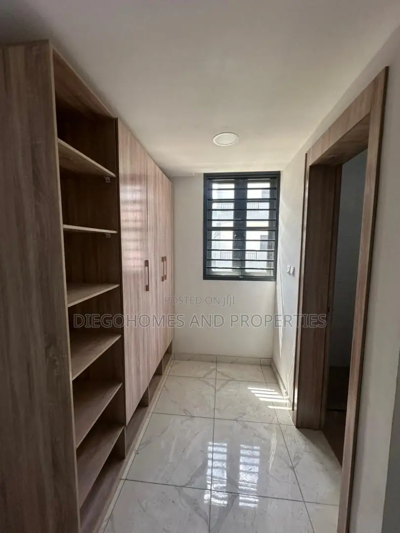 4bdrm Duplex in Ikate-Elegushi for rent