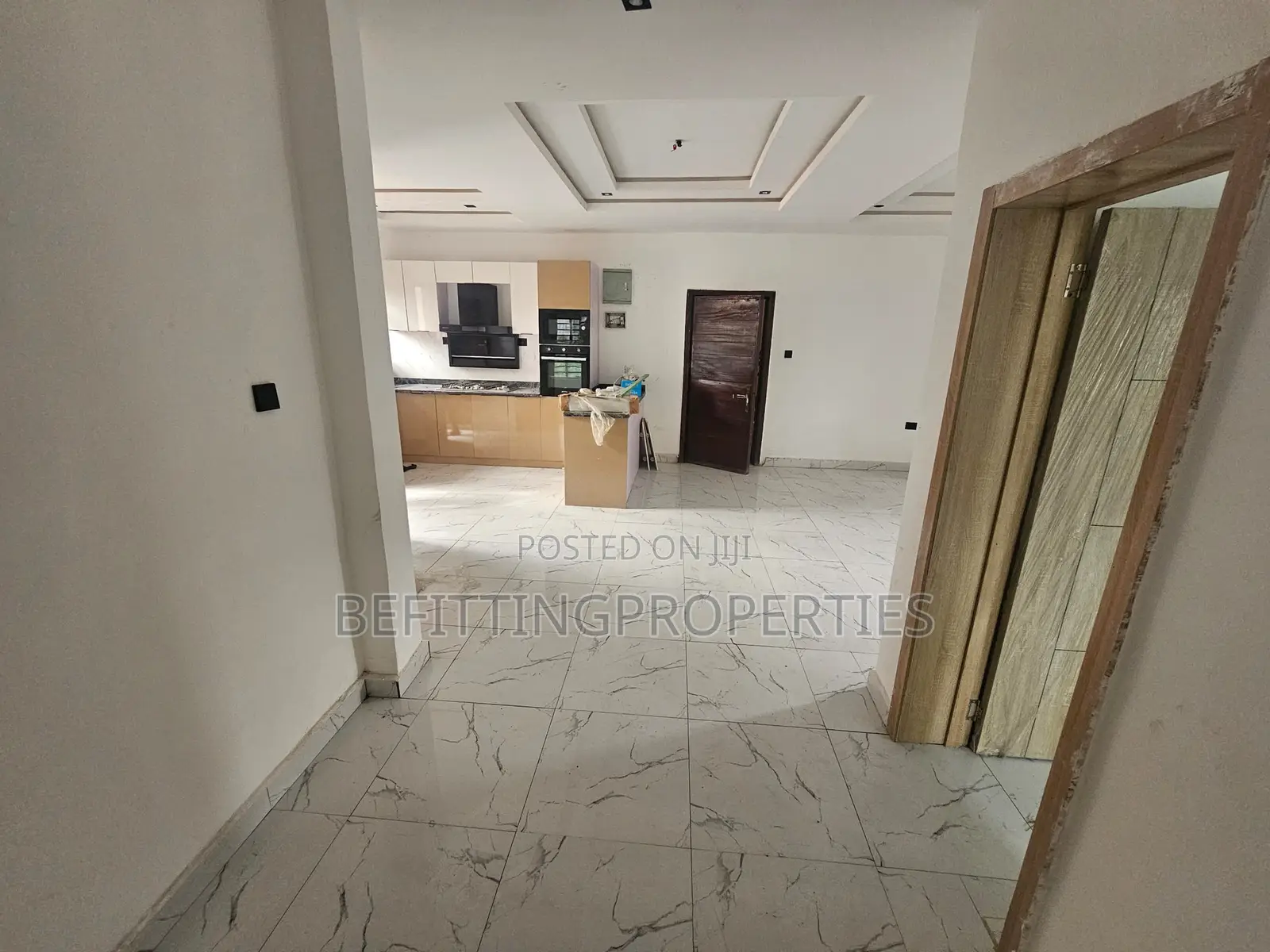 2bdrm Apartment in Yaba for rent