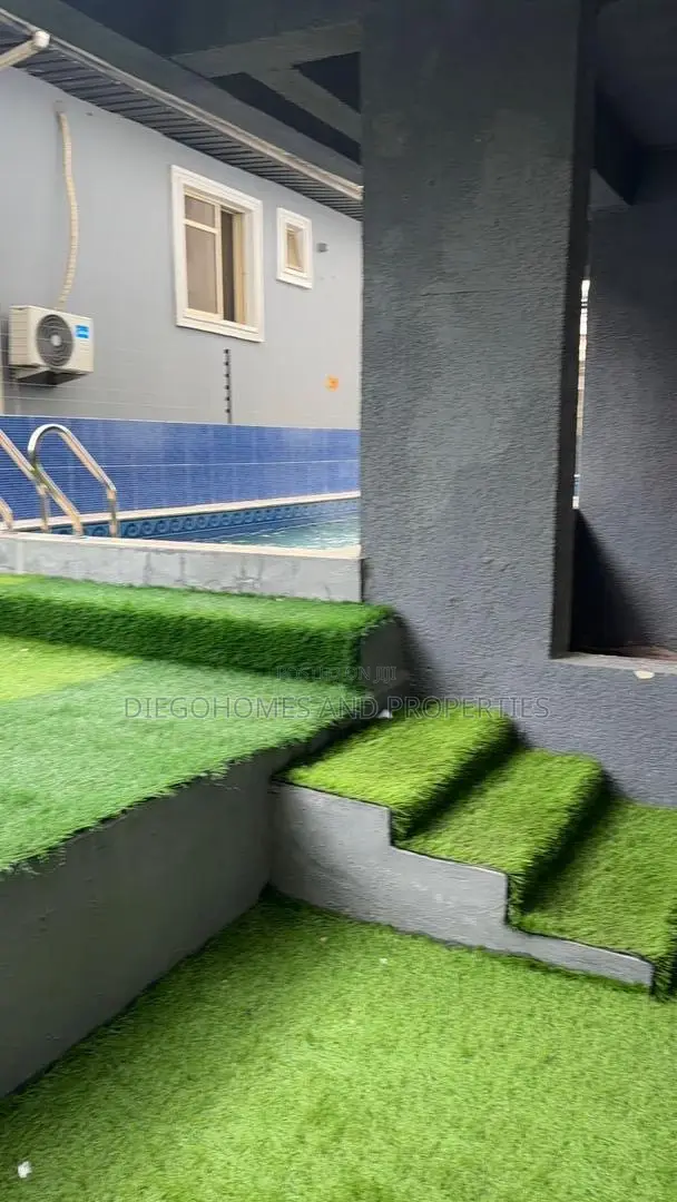 2bdrm Apartment in Ikate-Elegushi for rent