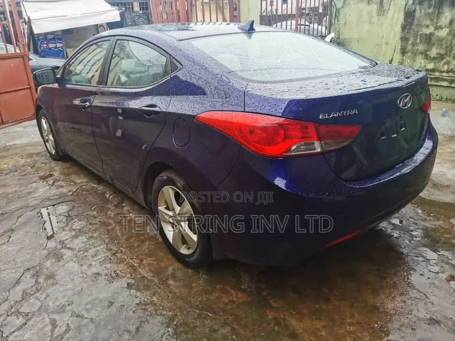 Hyundai Elantra GLS Automatic 2012 Blue