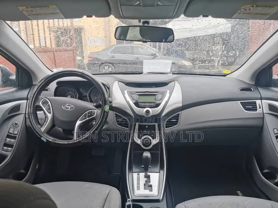 Hyundai Elantra GLS Automatic 2012 Blue