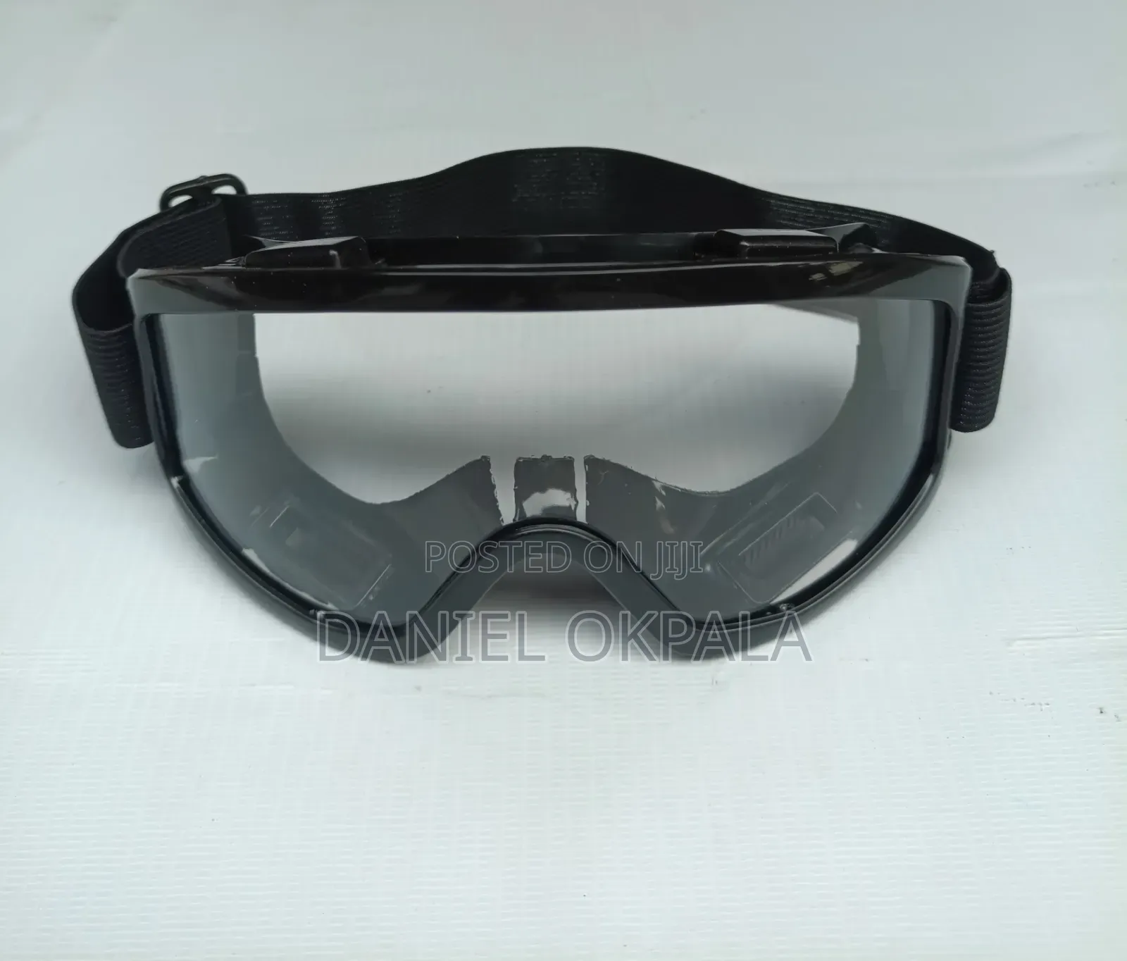 Splash Protection Anti-fog Safety Goggle