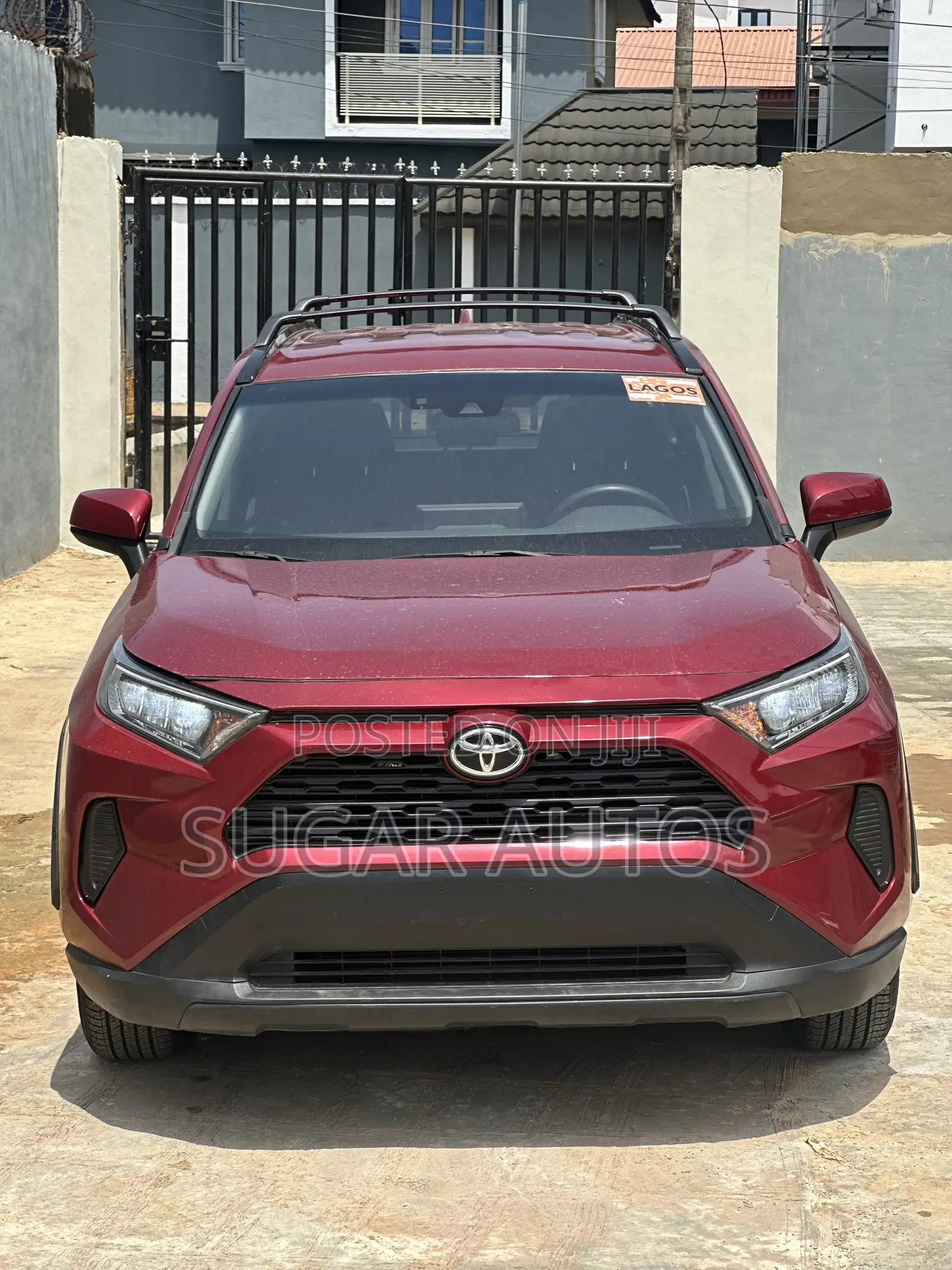 Toyota RAV4 LE AWD 2019 Red