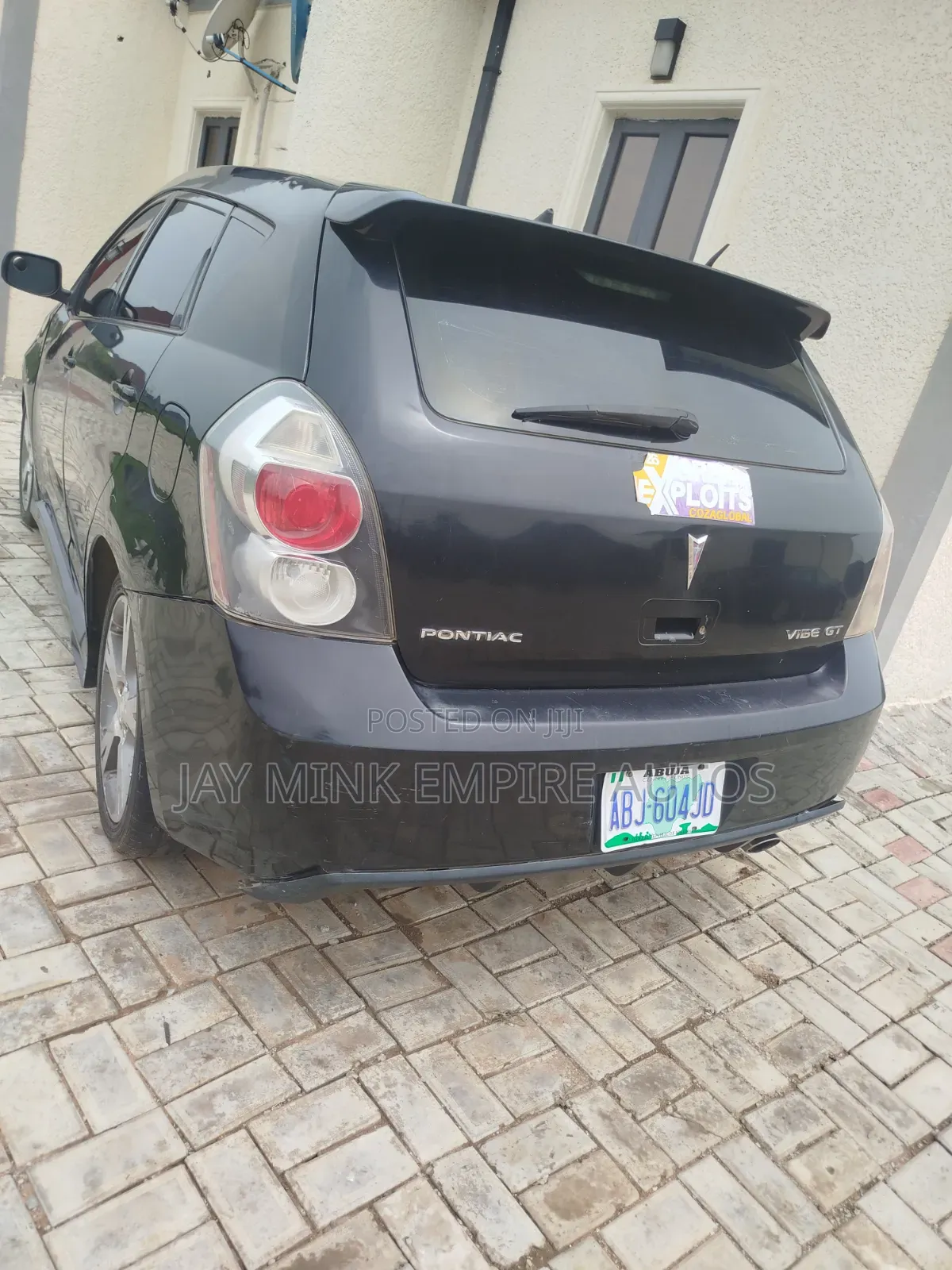 Pontiac Vibe 2010 Black