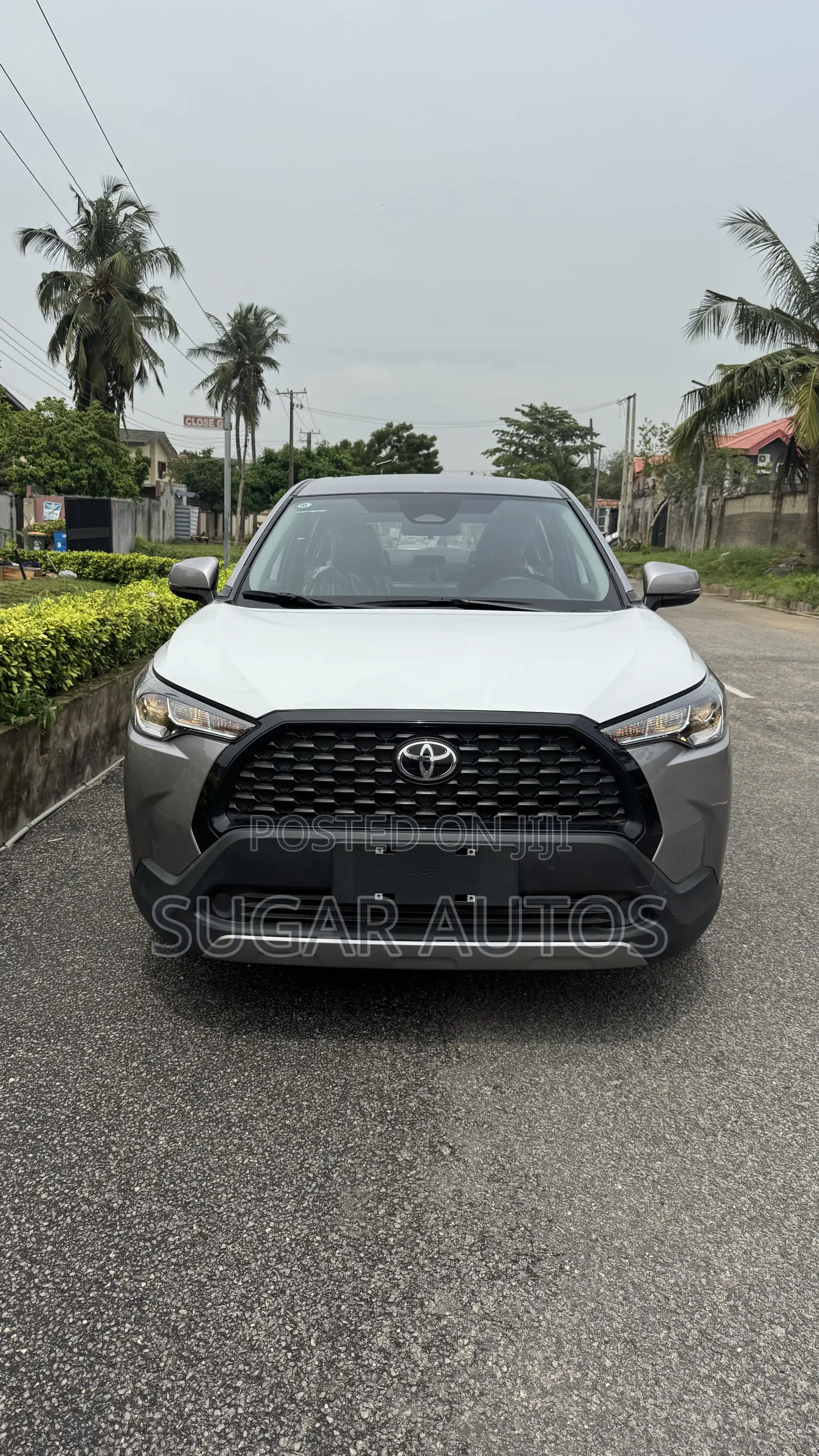 New Toyota Corolla Cross LE 2025 Gray