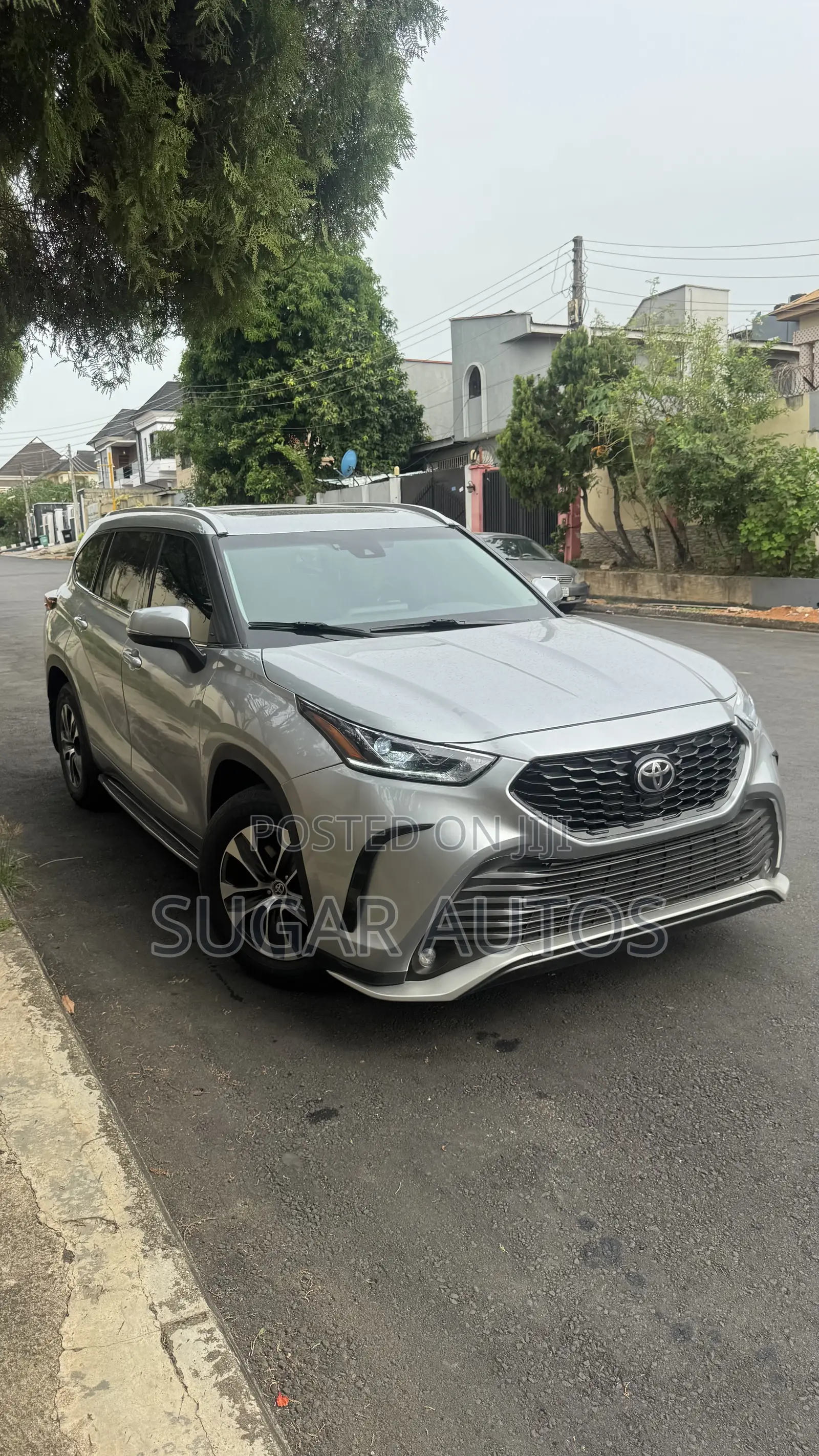 Toyota Highlander XSE 2022 Silver