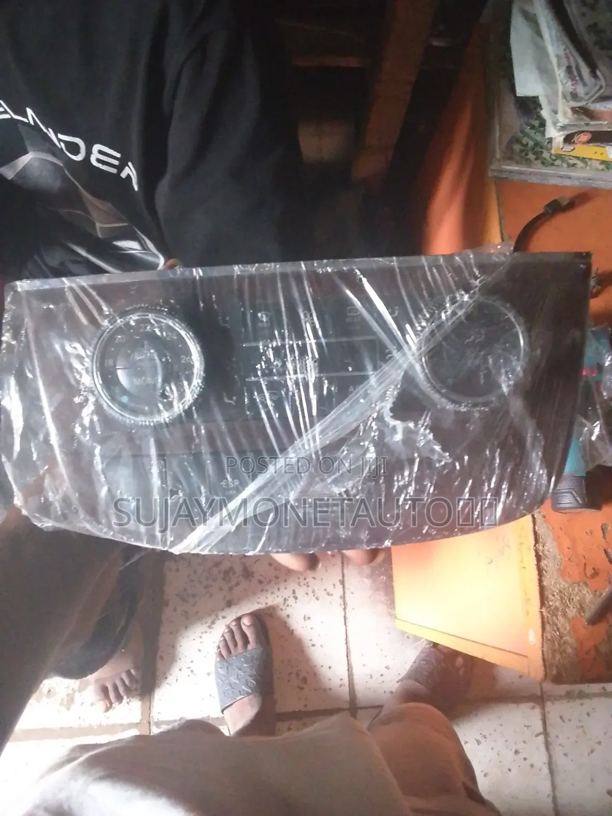 Mercedes Benz,Ac Control for 164 and Speakers for All Motor Available