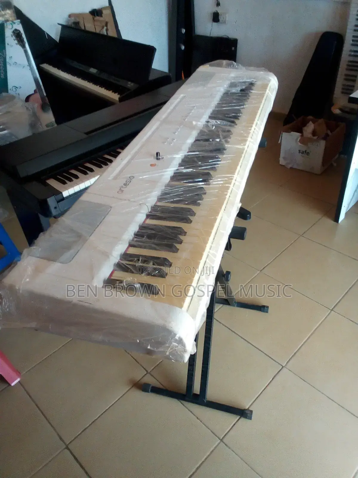 Sound Professional Artesia Electronic Piano, 88 Weighted Keys.