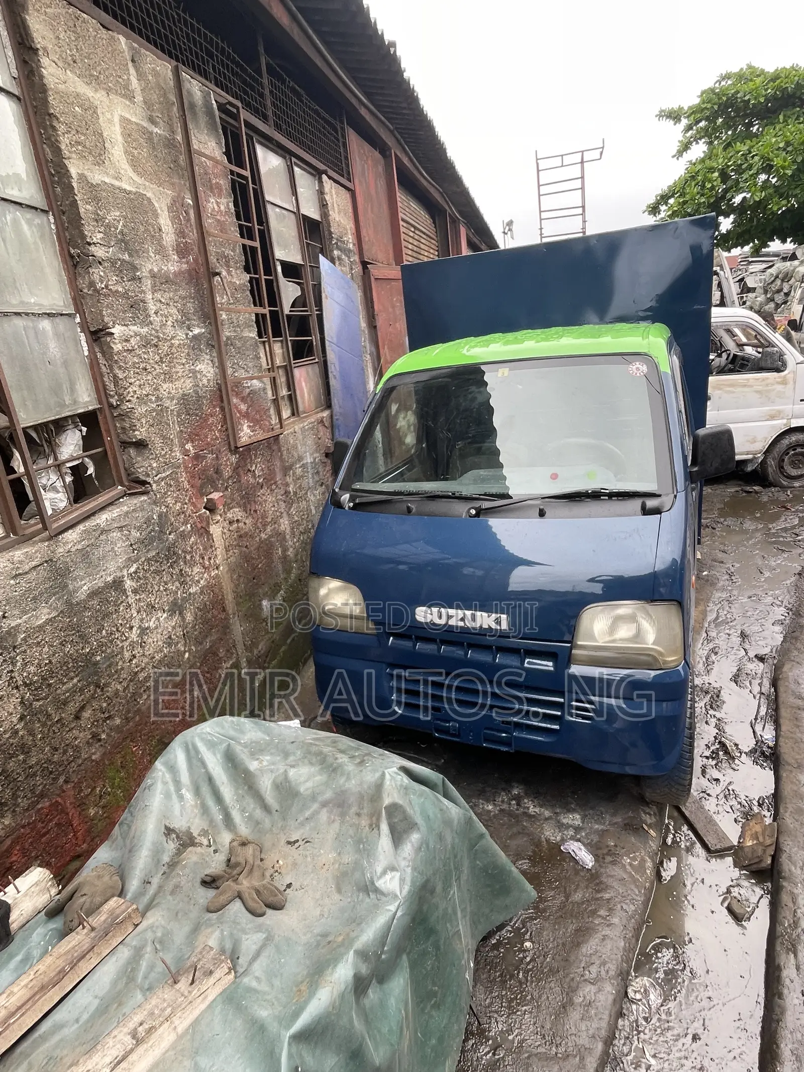 Suzuki Mini Truck 2002 Blue