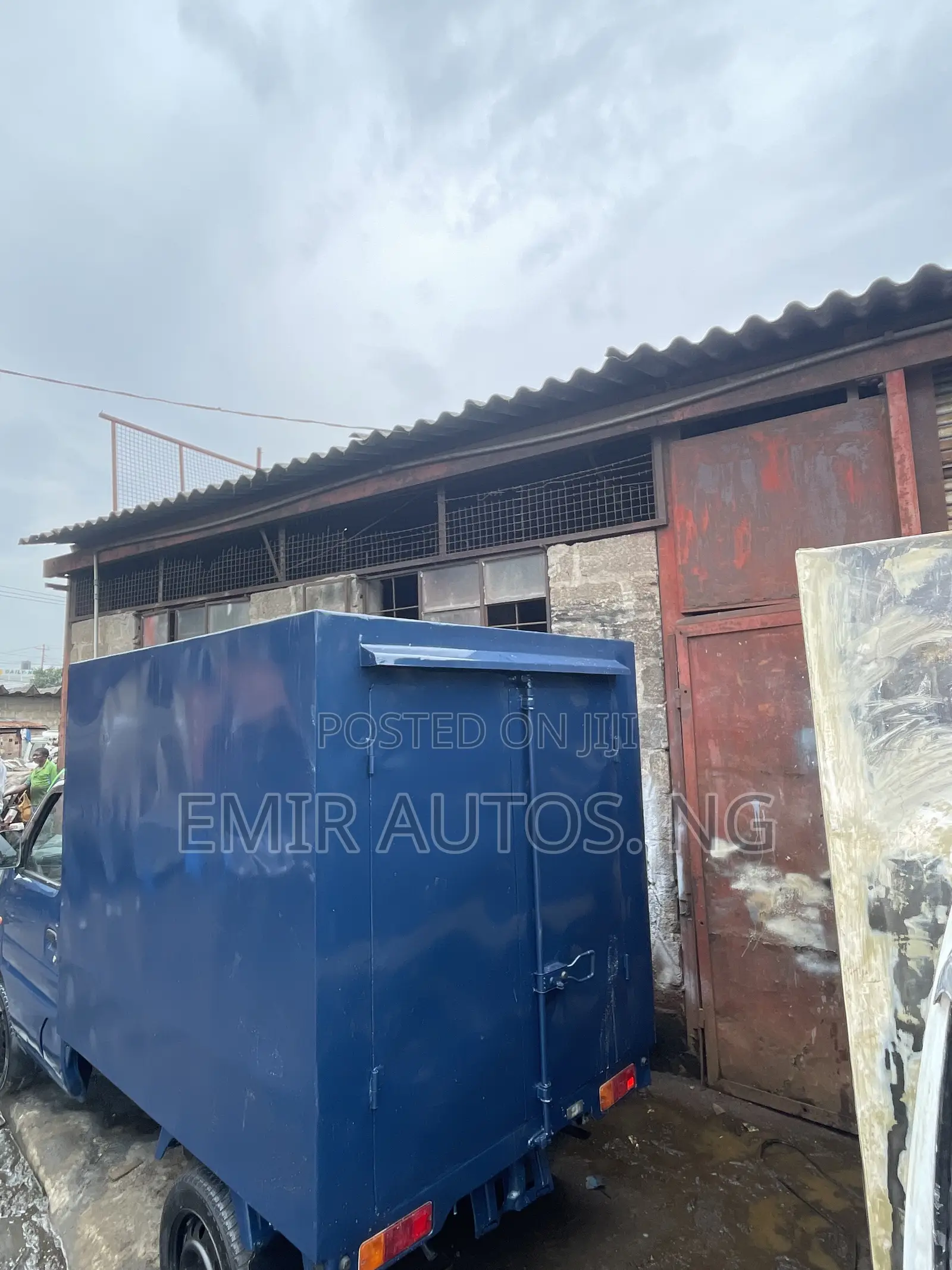 Suzuki Mini Truck 2002 Blue