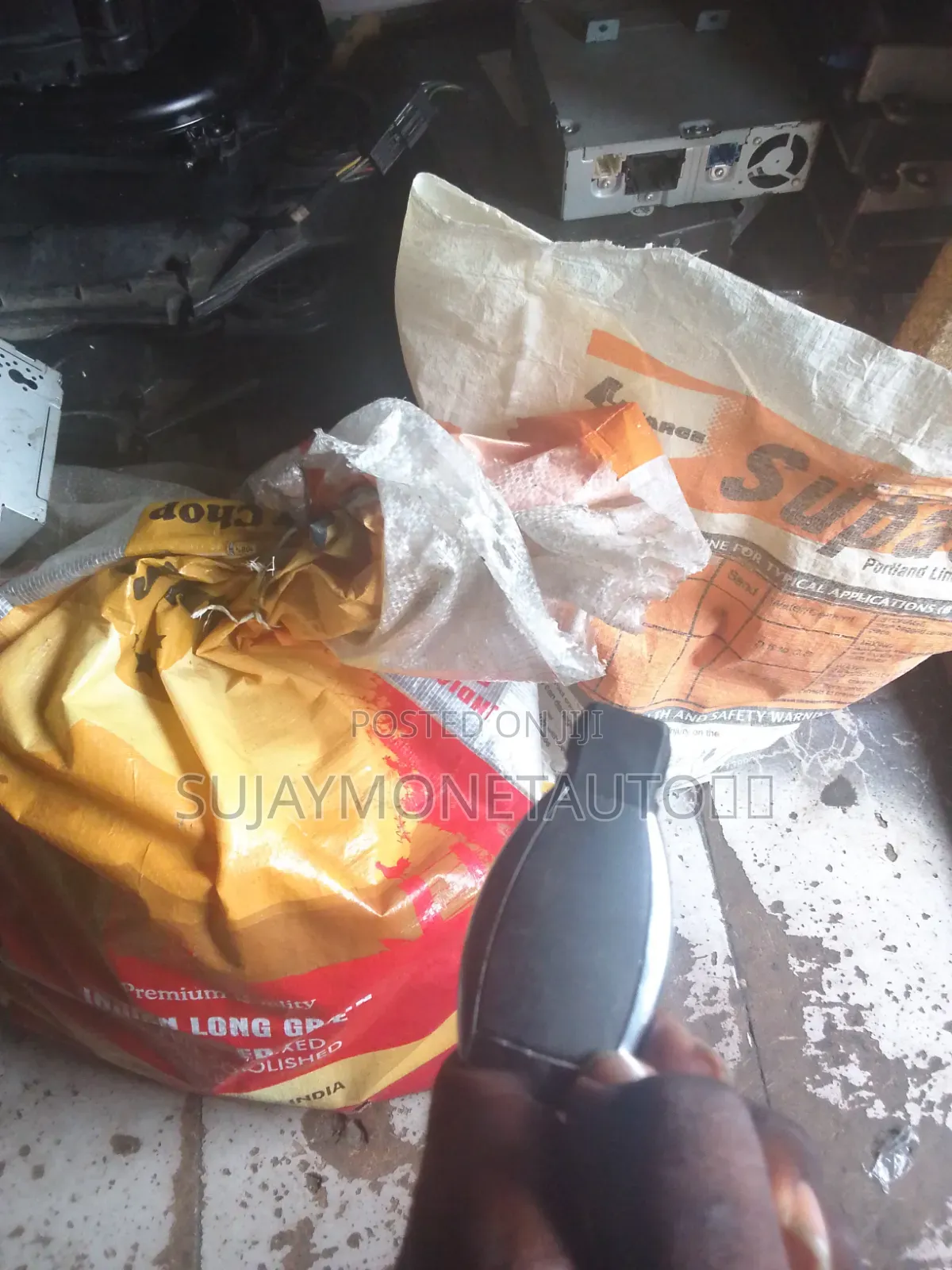 Mercedes Benz All Keys Available 204,221,222,166,213,212,205,Glc,Glk,