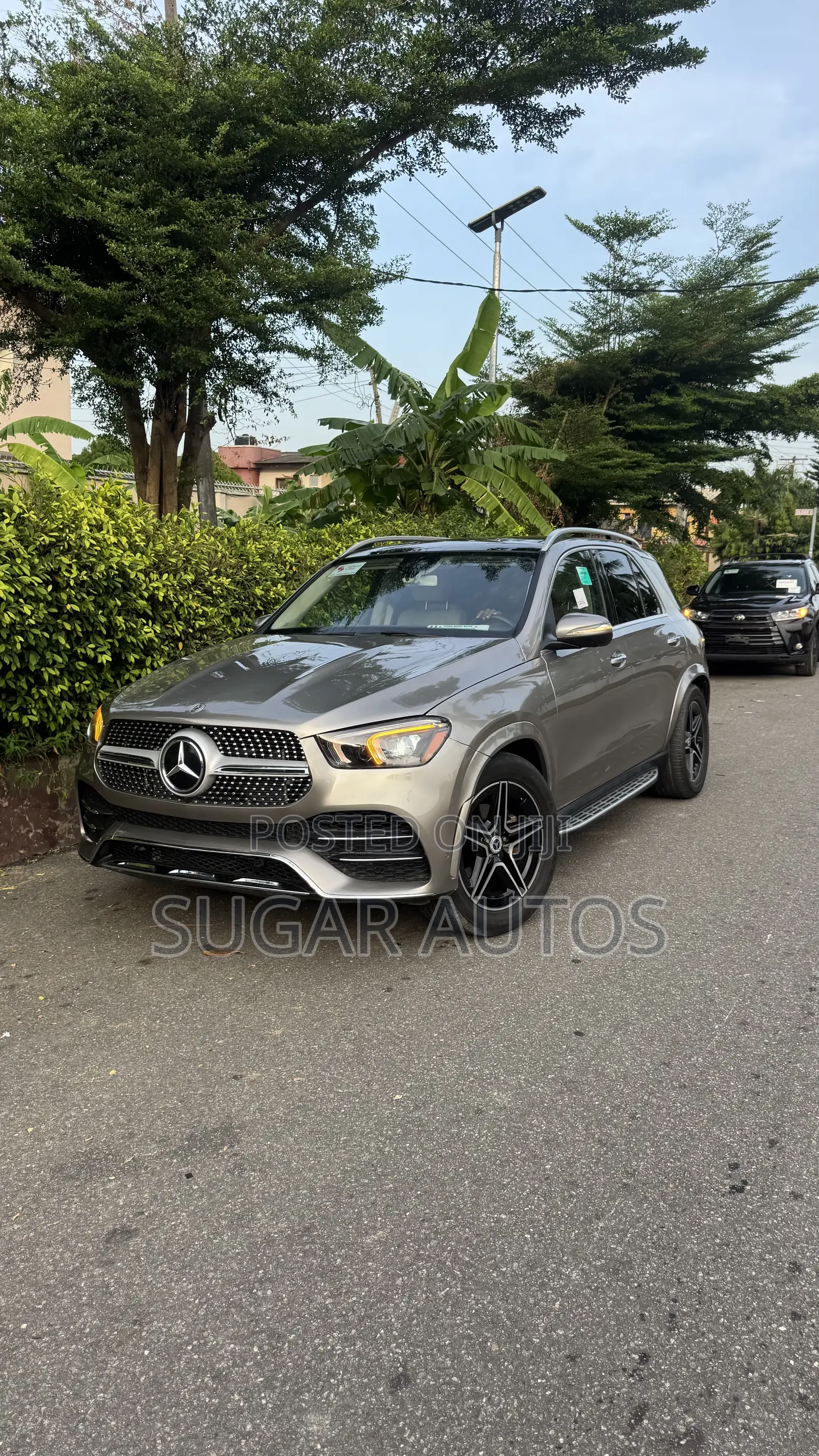 Mercedes-Benz GLE-Class GLE 350 4MATIC 2020 Gold