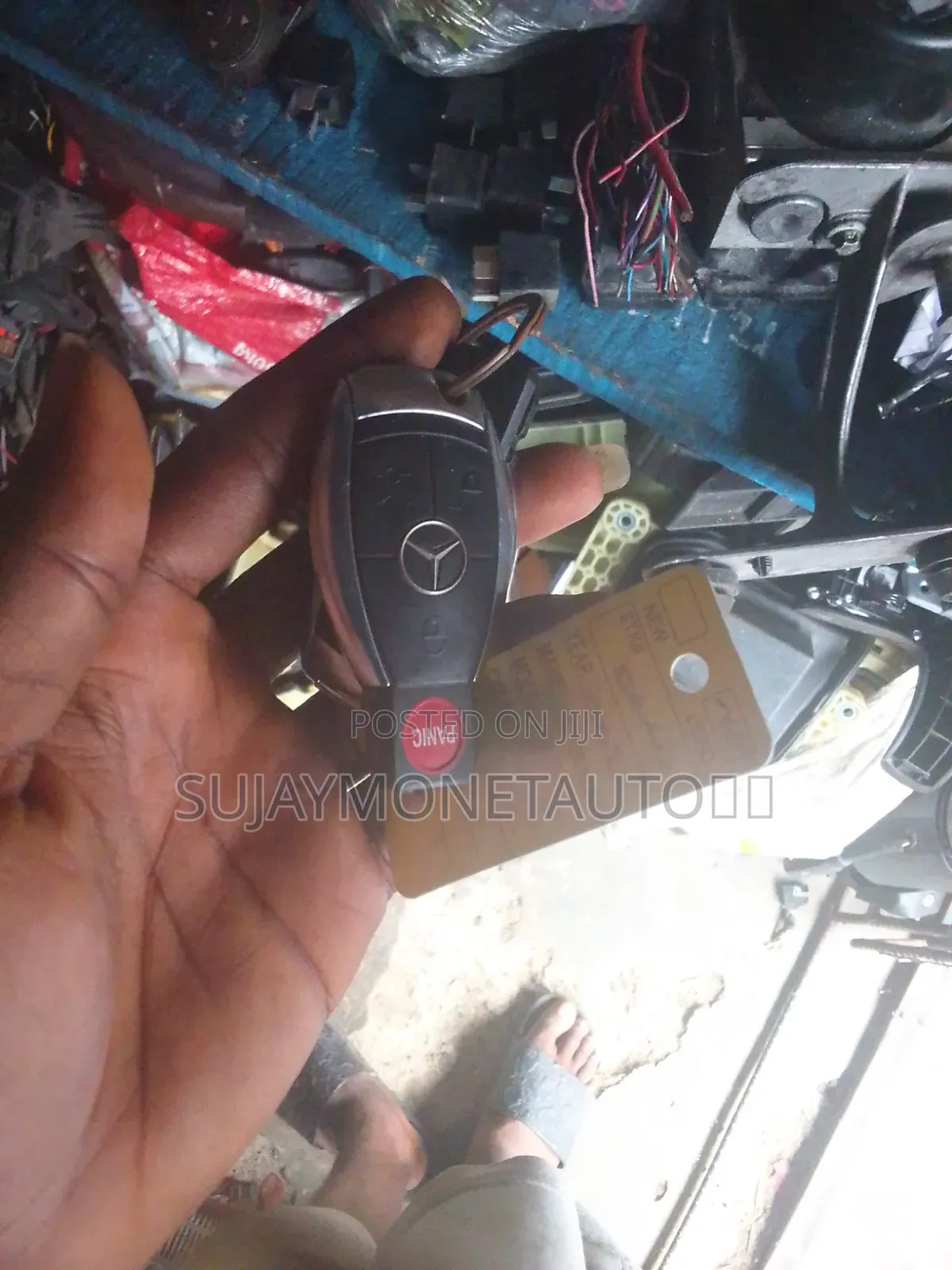 Mercedes Benz All Keys Available 204,221,222,166,213,212,205,Glc,Glk,