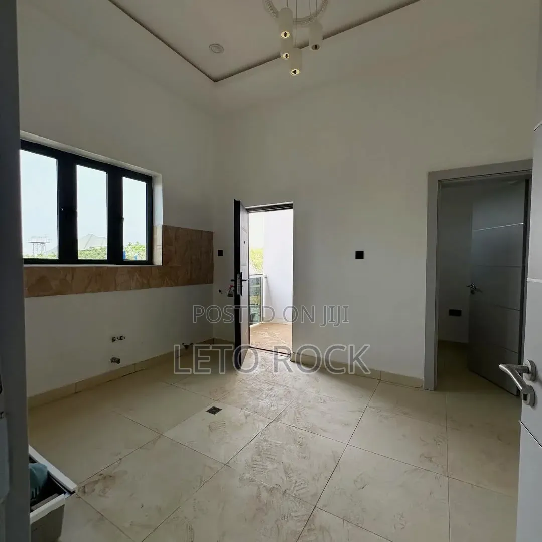 2bdrm Apartment in Jahi for sale