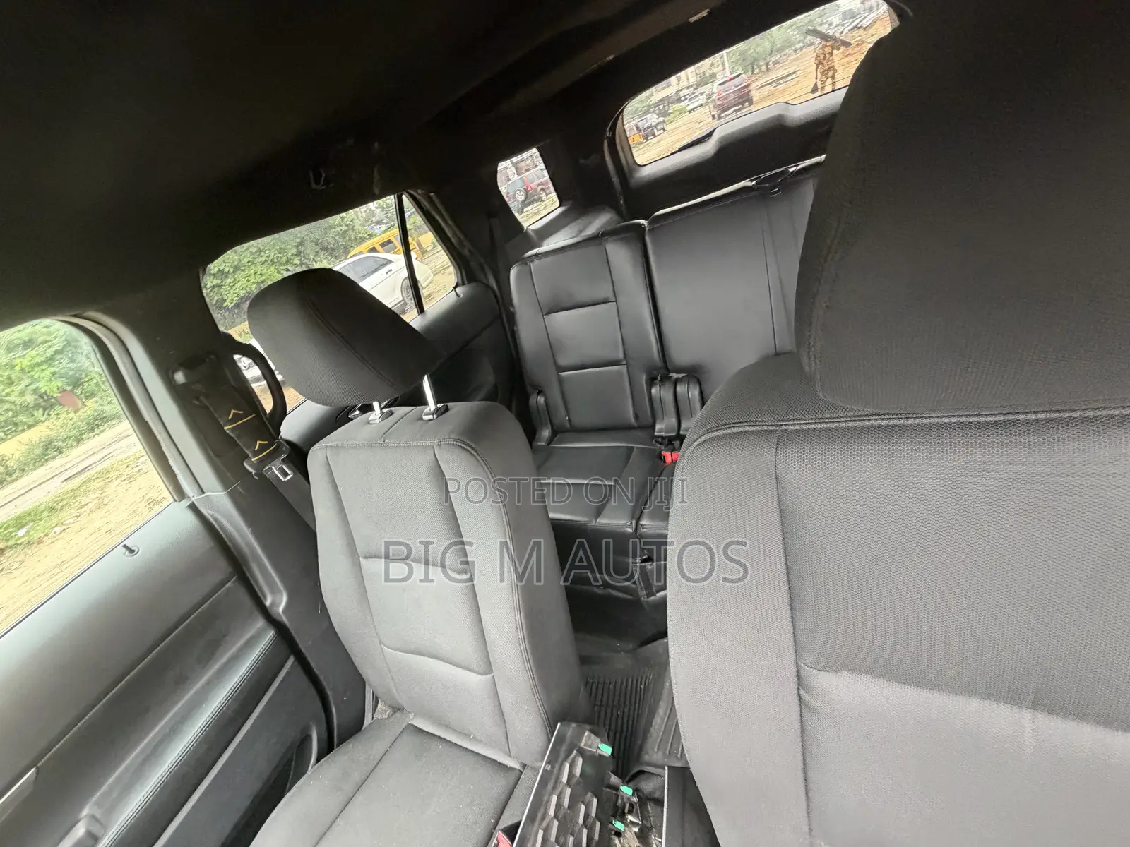 Ford Explorer 2018 Silver