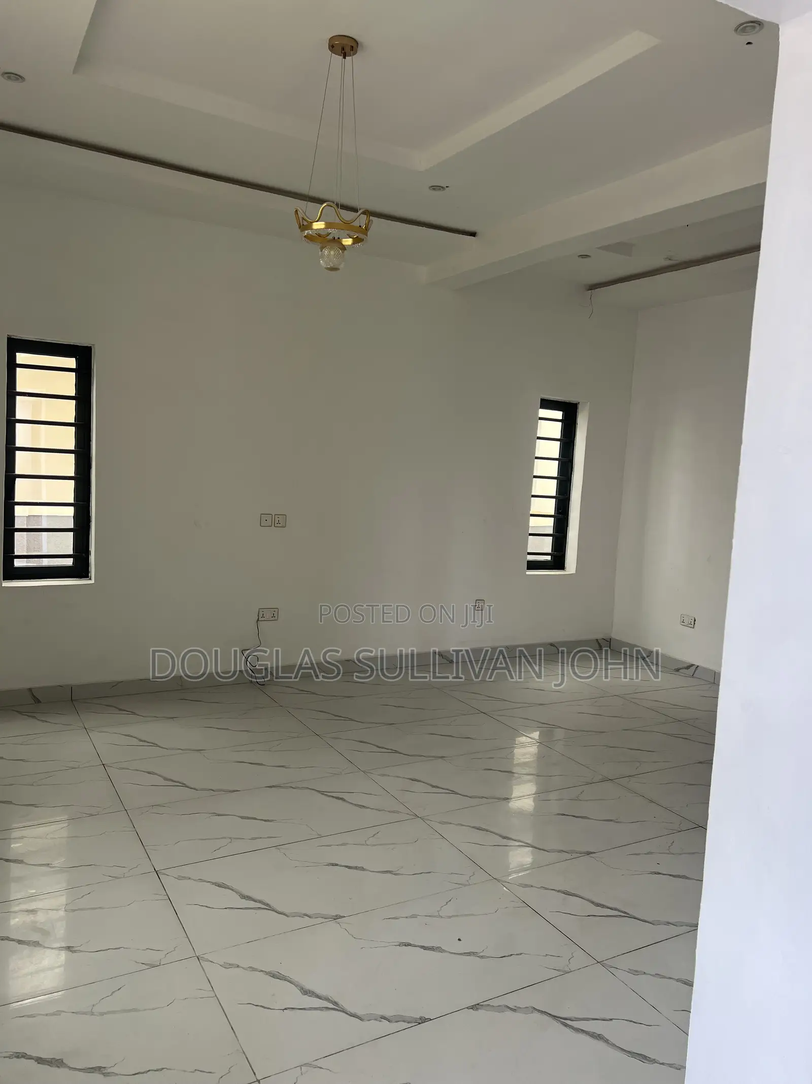 4bdrm Bungalow in Anamco Airport Road, Enugu for sale