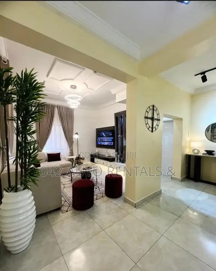 2 Bedroom Apartment With in Wuse 2 Around 1st Forty Hotel, Aminu Kano