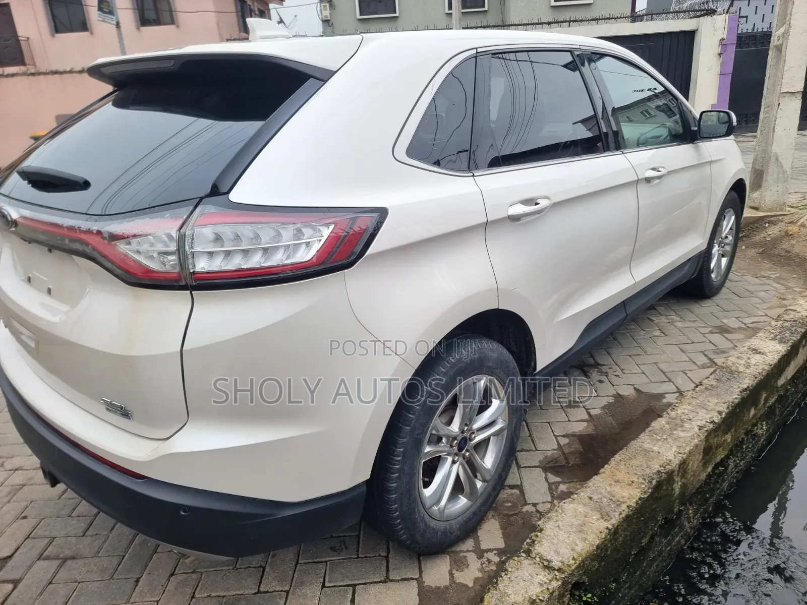 Ford Edge SEL 4dr AWD 2017 White