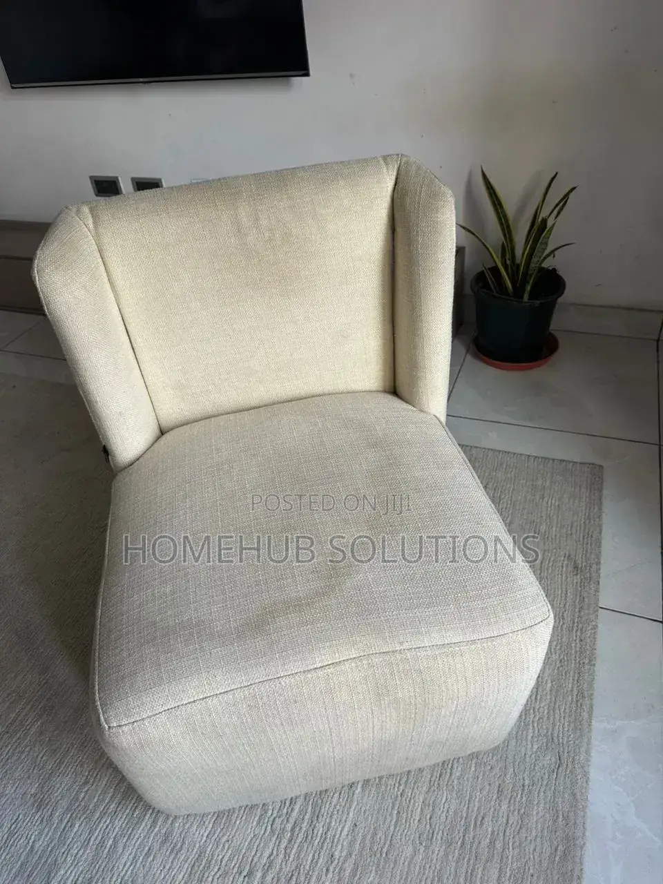 Single Chair