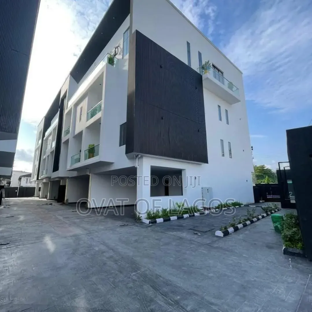 4bdrm Duplex in Ikate for sale