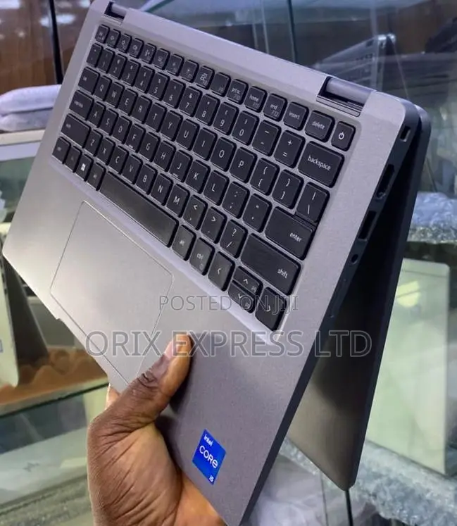 Laptop Dell Latitude 5320 16GB Intel Core i5 SSD 512GB