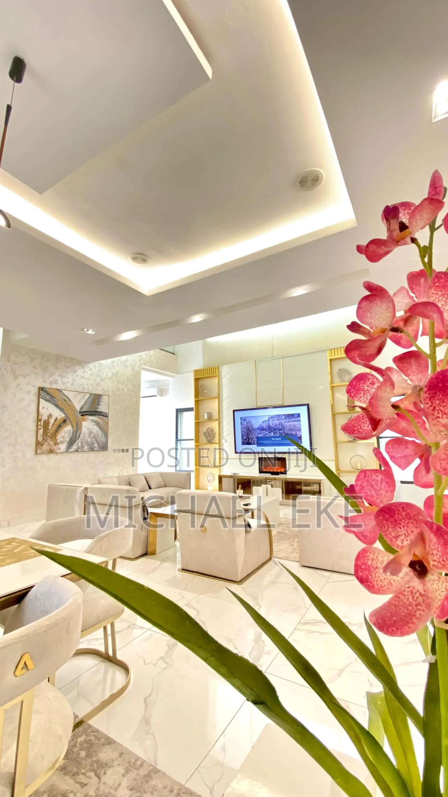 5 Bedroom Fully Detached Home