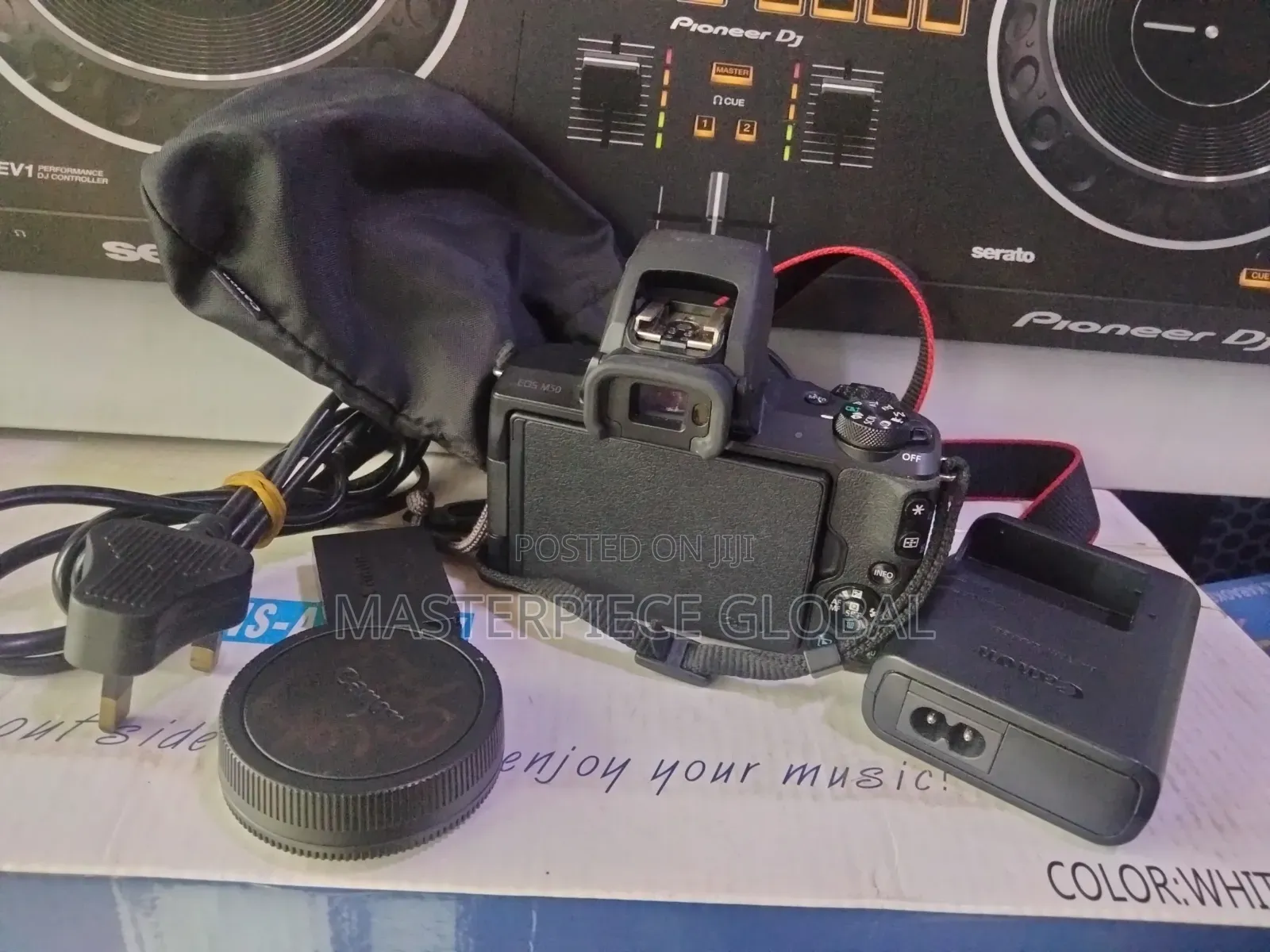 Canon Eos M50