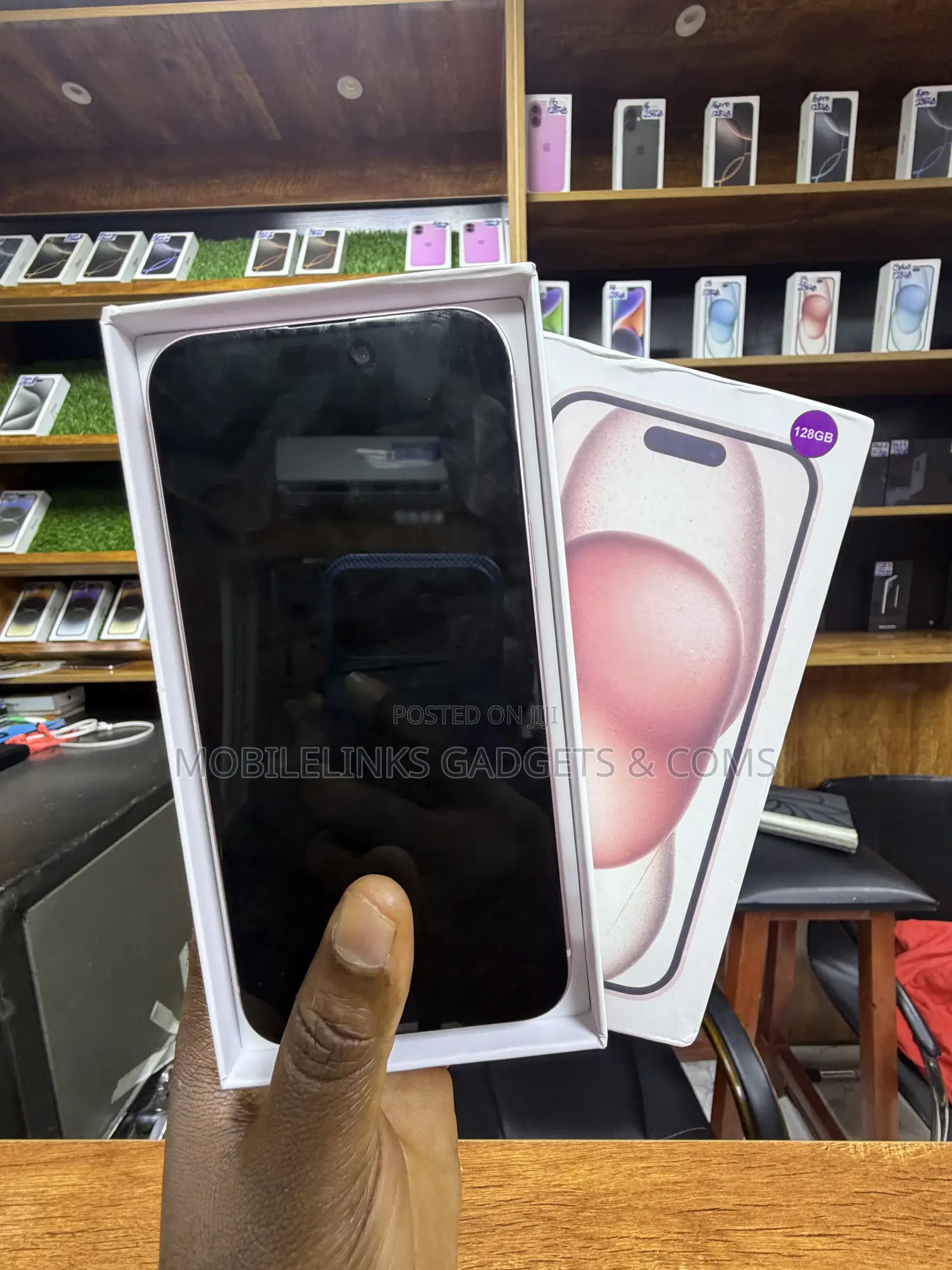 Apple iPhone 15 Plus 128 GB Pink