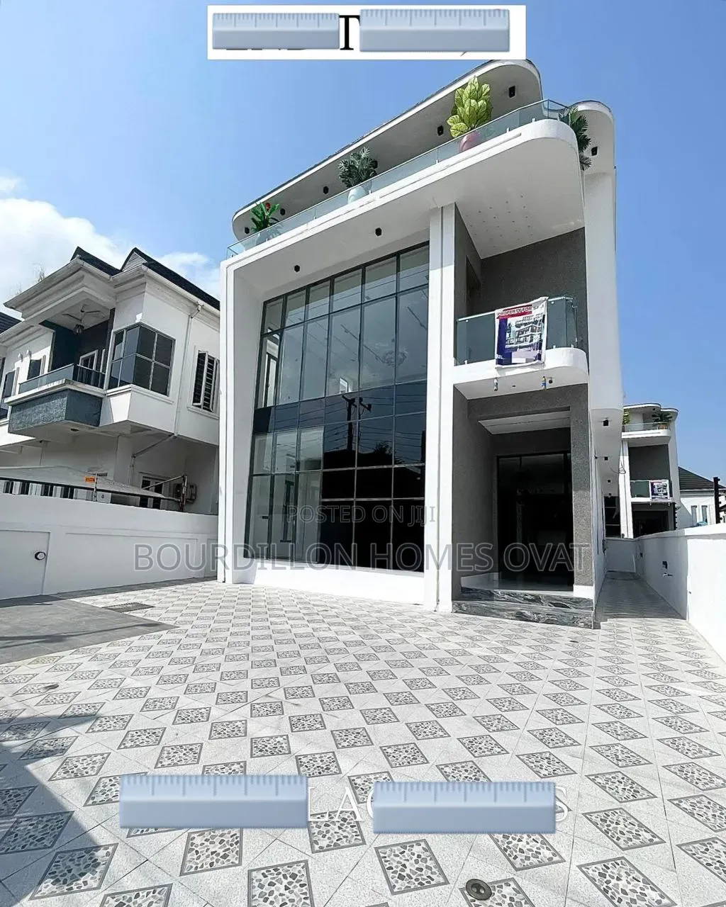 5bdrm Duplex in Chevron Toll Gate for sale