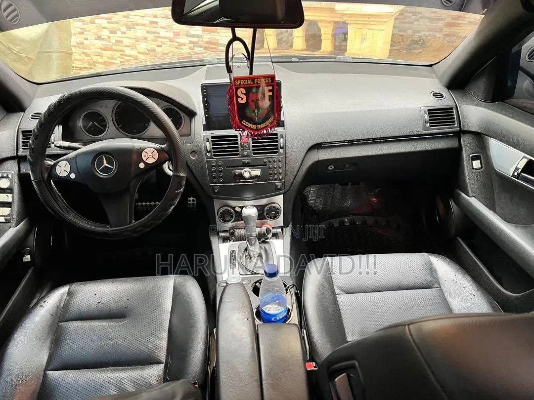 Mercedes-Benz C300 2008 Gray