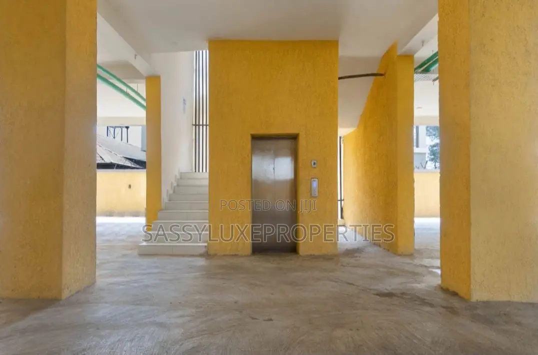 Book This Cozy 2 Bedroom Apartment Ps5 Pool Balcony
