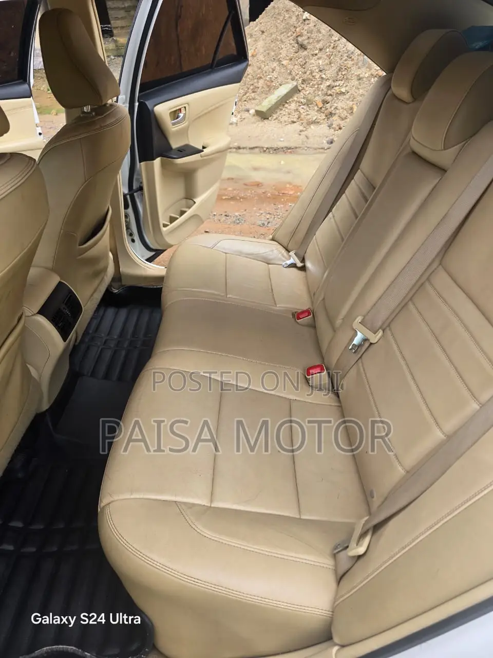 Toyota Camry XLE 4dr Sedan (2.5L 4cyl 6A) 2017 White