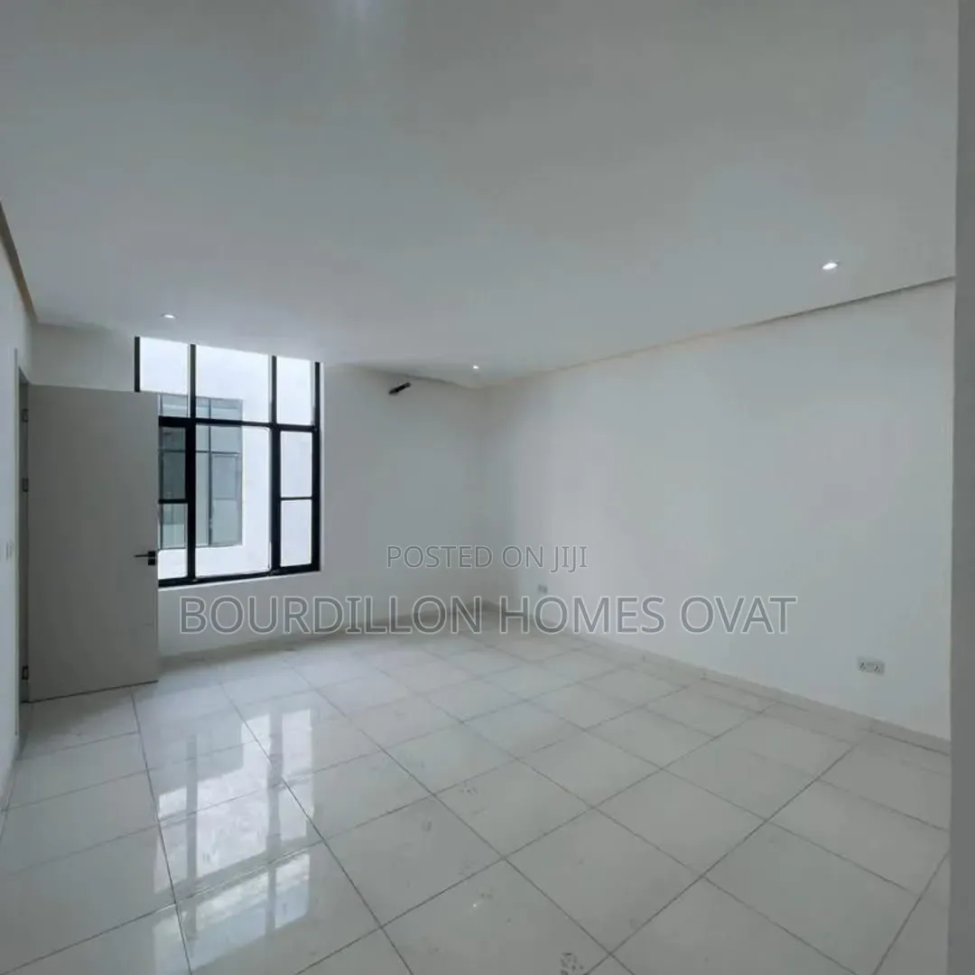 4bdrm Duplex in Ikate Lekki Lagos for sale