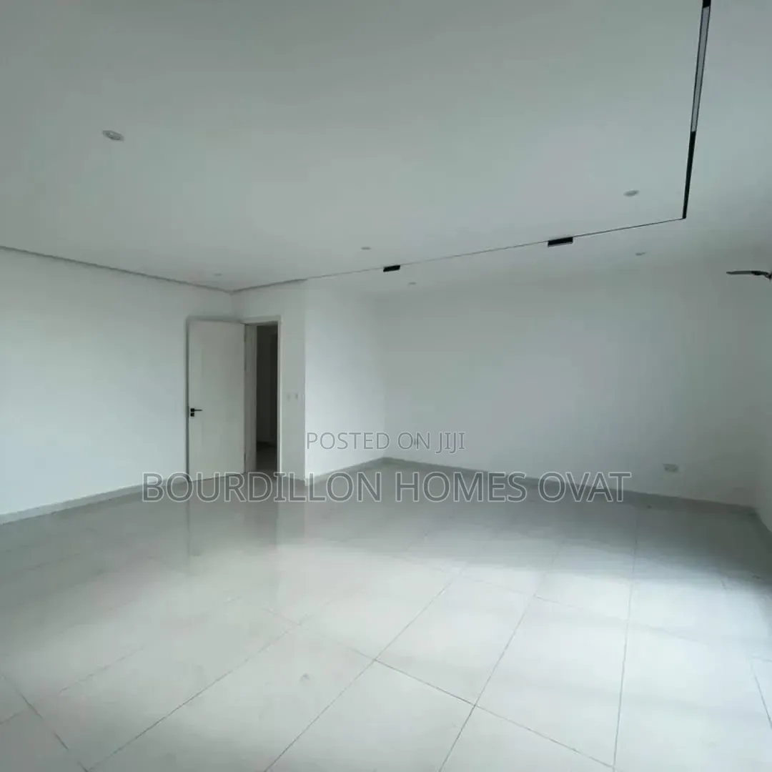 4bdrm Duplex in Ikate Lekki Lagos for sale