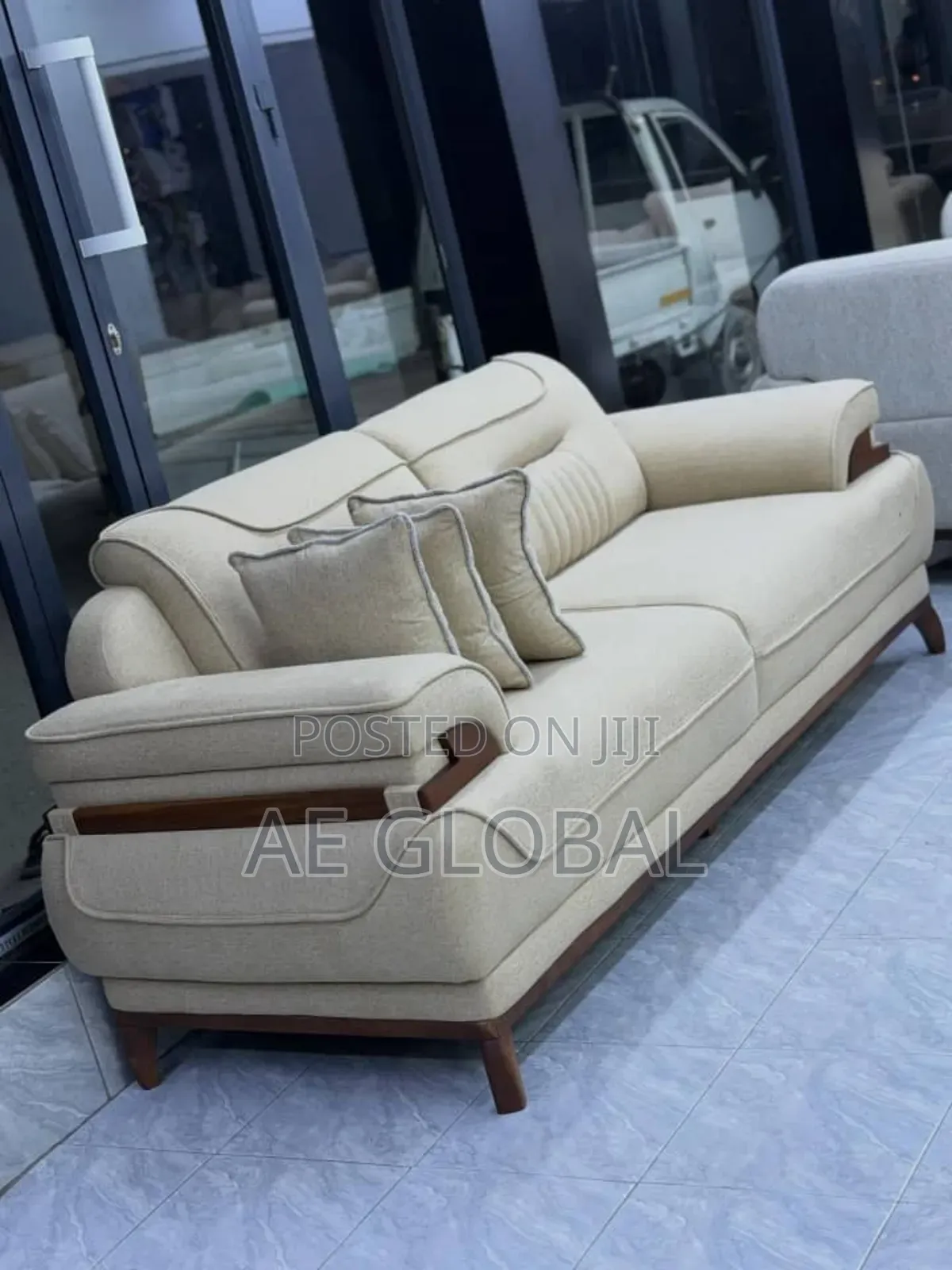 Best Quality Luxury Sofa Set 3-2-1-1 Seater