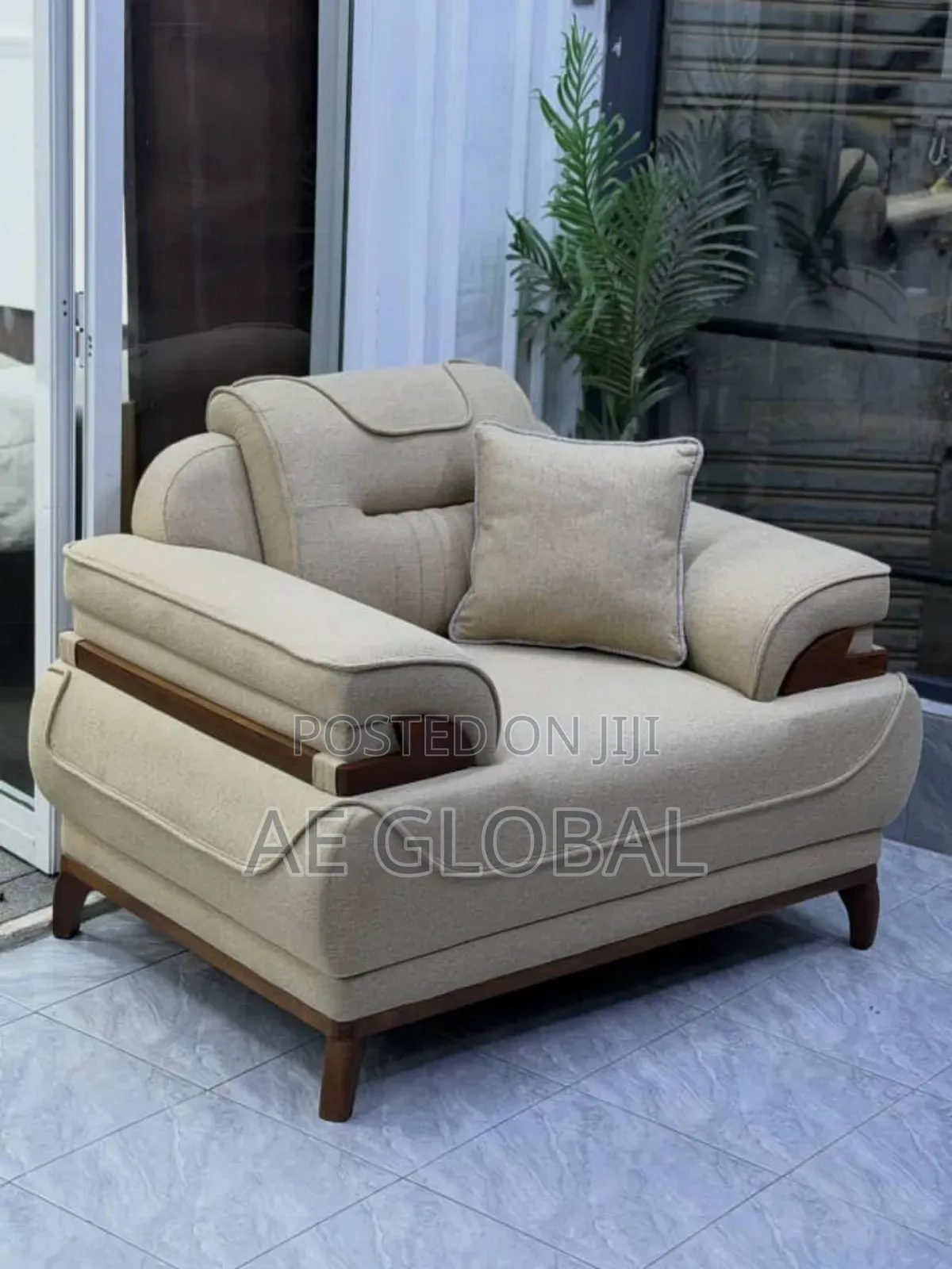 Best Quality Luxury Sofa Set 3-2-1-1 Seater