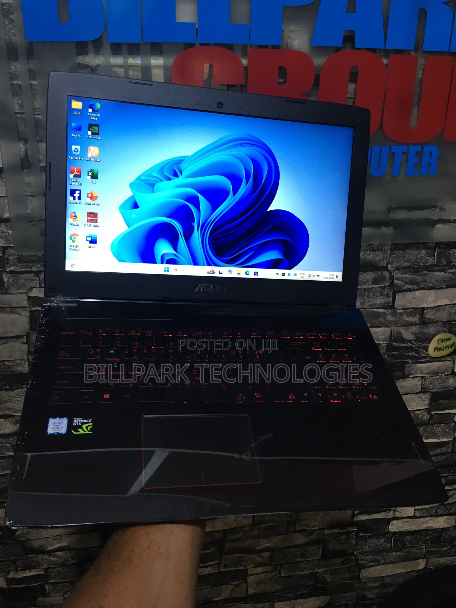Laptop Asus ROG GL502VM 8GB Intel Core i7 HDD+SSD 128GB