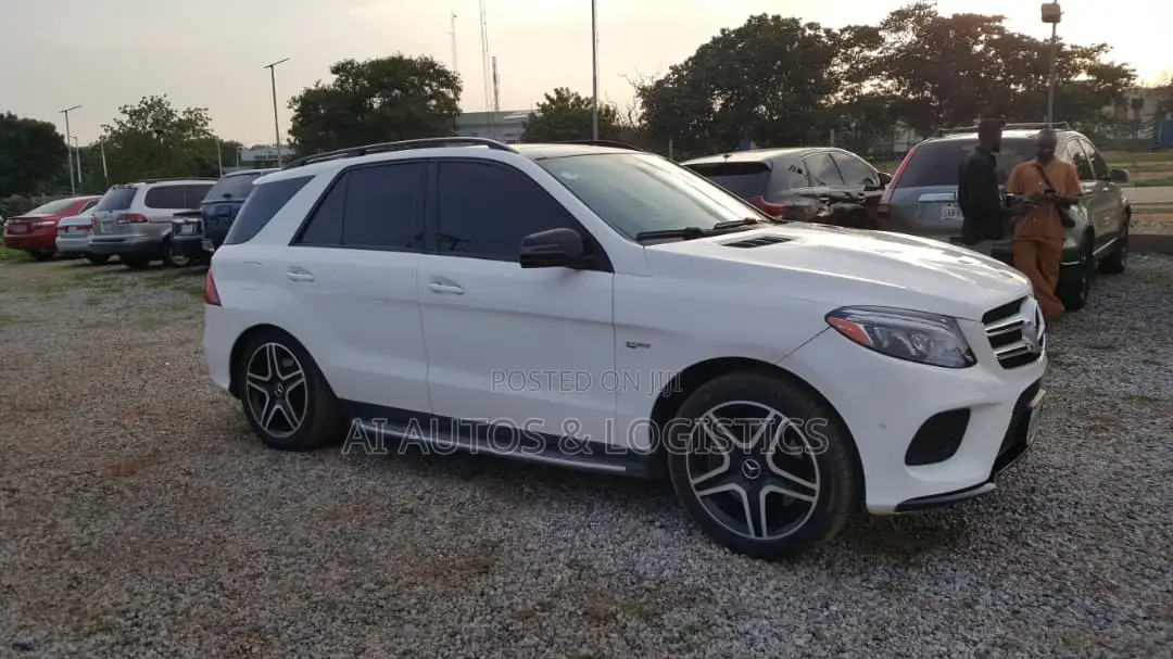 Mercedes-Benz GLE-Class AMG GLE 63 4MATIC 2017 White