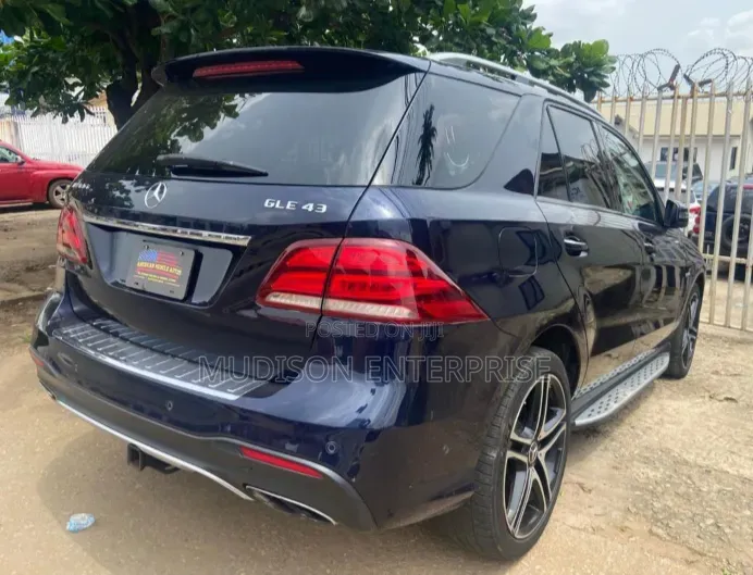 Mercedes-Benz GLE-Class AMG GLE 43 4MATIC 2018 Blue