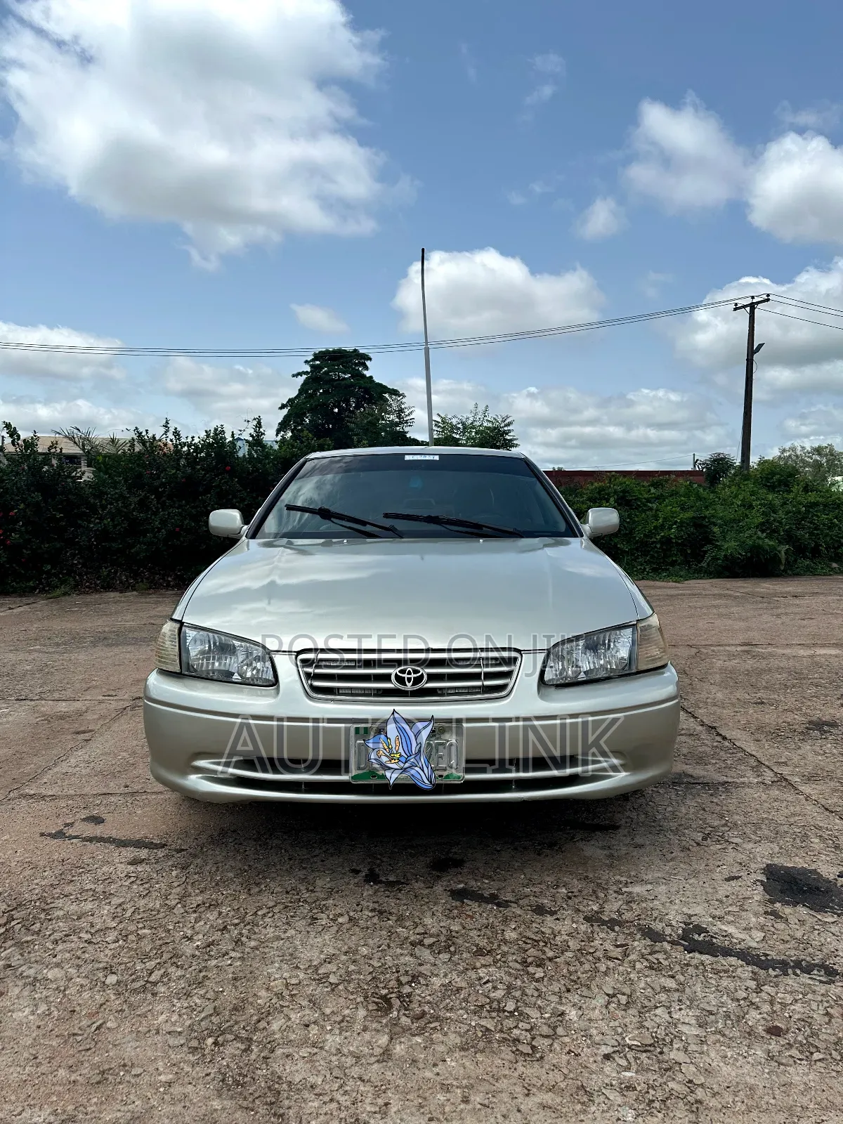 Toyota Camry XLE 4dr Sedan (2.2L 4cyl 4A) 2001 Silver